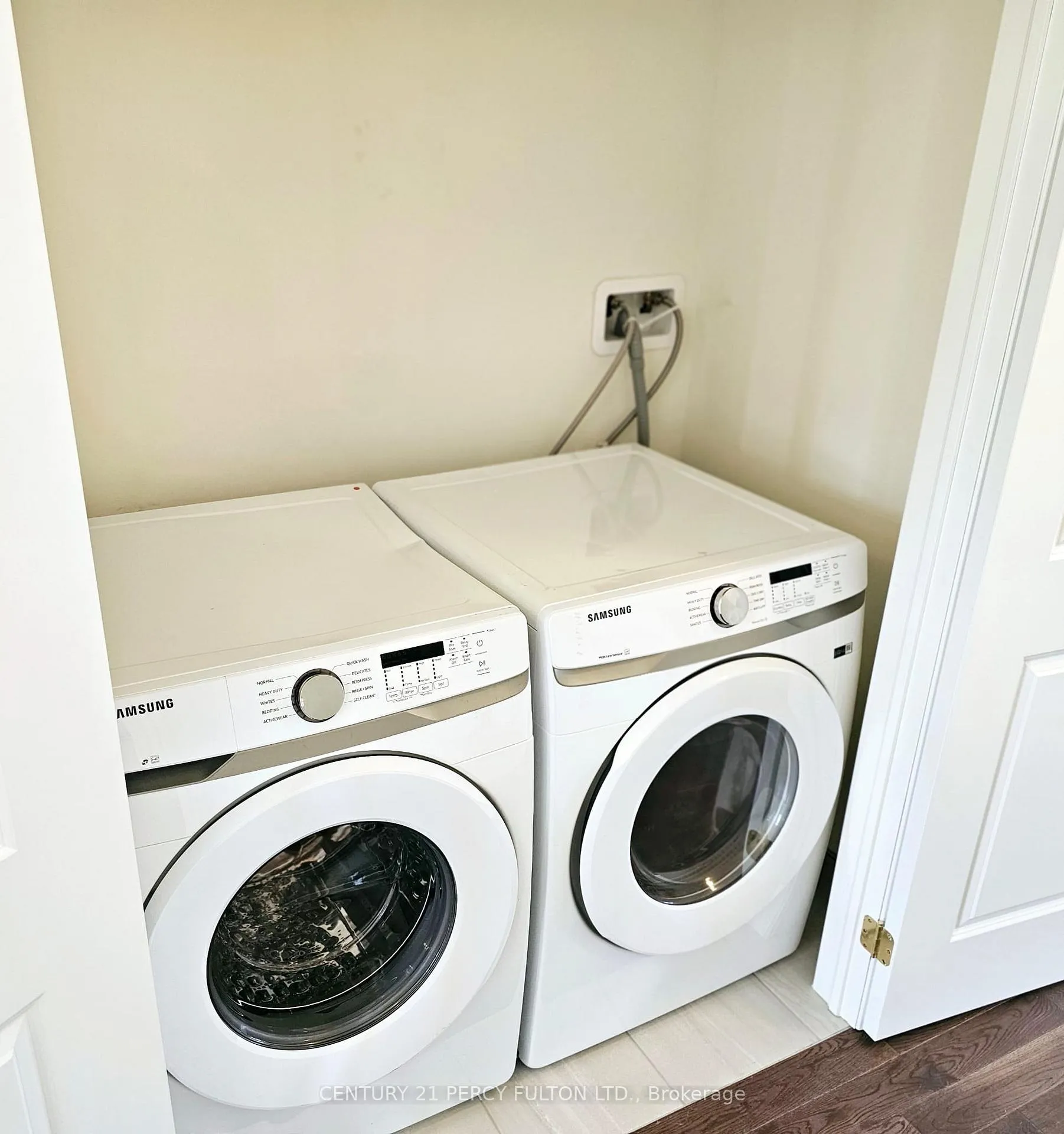 Photo 8 of Unit 114, 2540 William Jackson Drive, Pickering, Duffin Heights — HOMEH