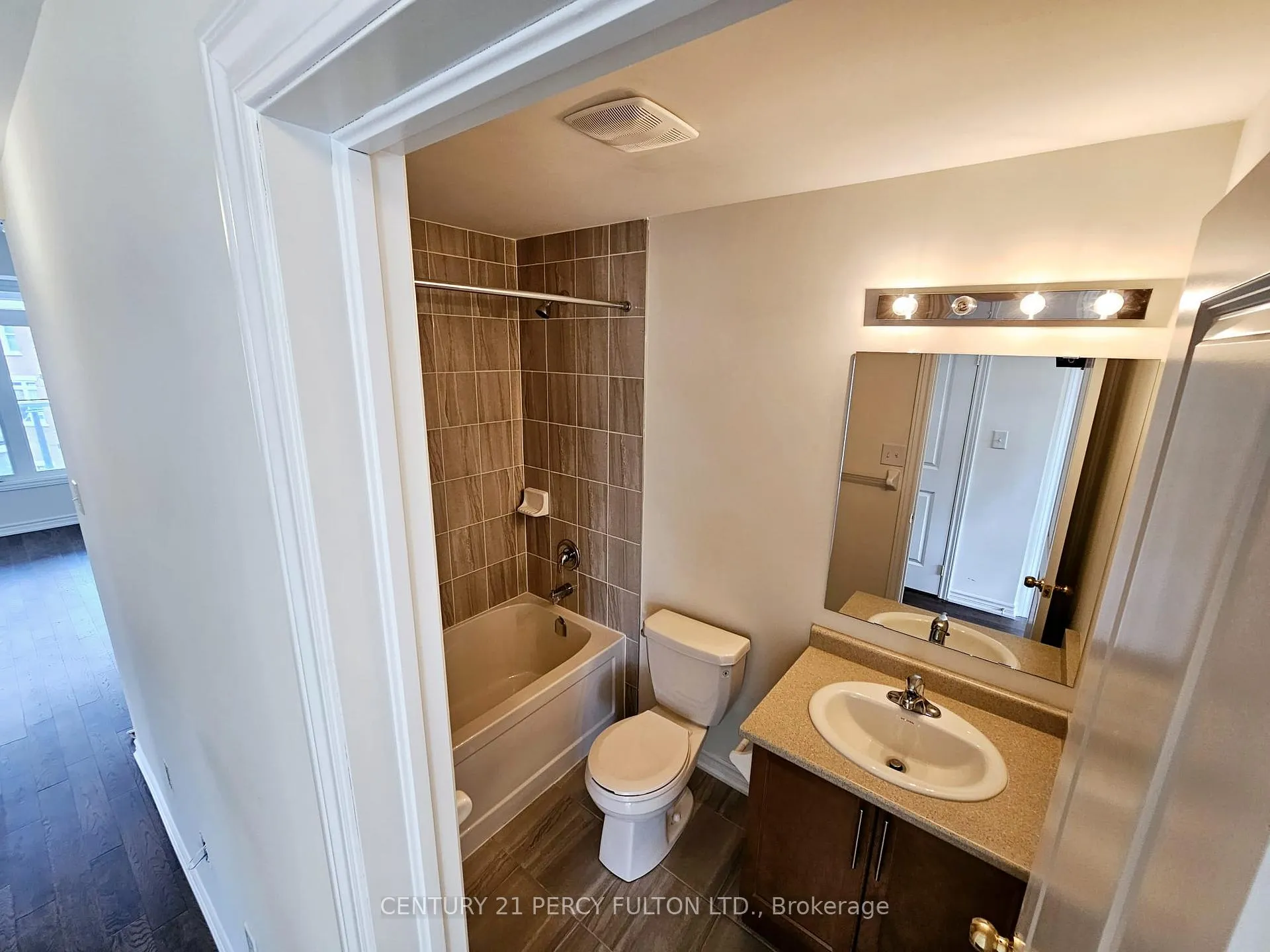 Photo 9 of Unit 114, 2540 William Jackson Drive, Pickering, Duffin Heights — HOMEH
