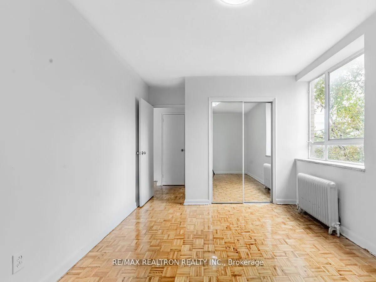 Photo 13 of Unit 309, 2895 Bathurst Street, Toronto, Bedford Park-Nortown — HOMEH