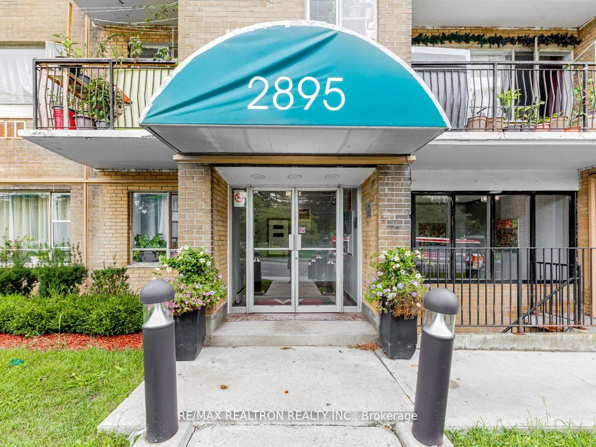 Photo 21 of Unit 309, 2895 Bathurst Street, Toronto, Bedford Park-Nortown — HOMEH