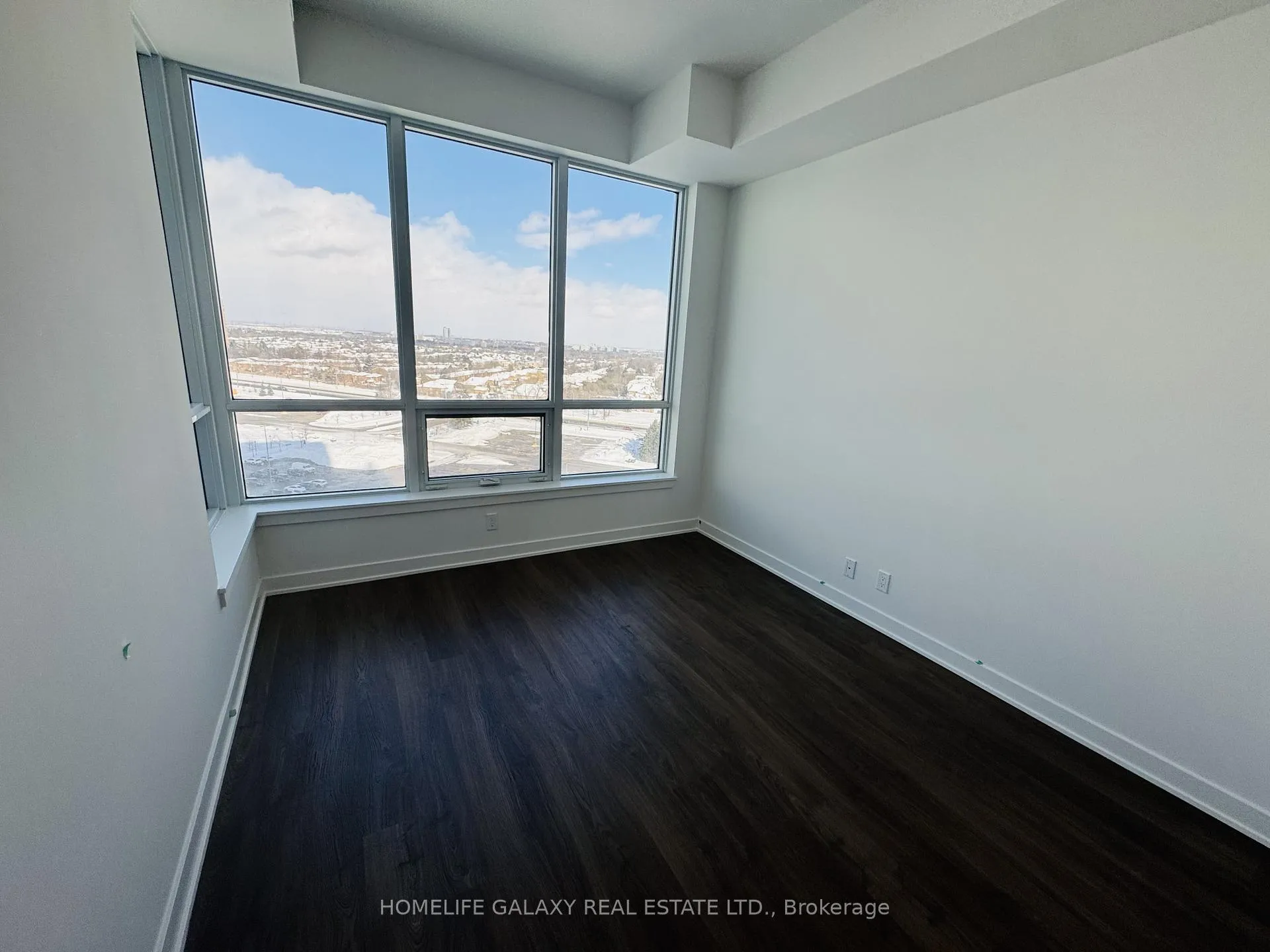 Photo 12 of Unit 1110, 50 Upper Mall Way, Vaughan, Brownridge — HOMEH
