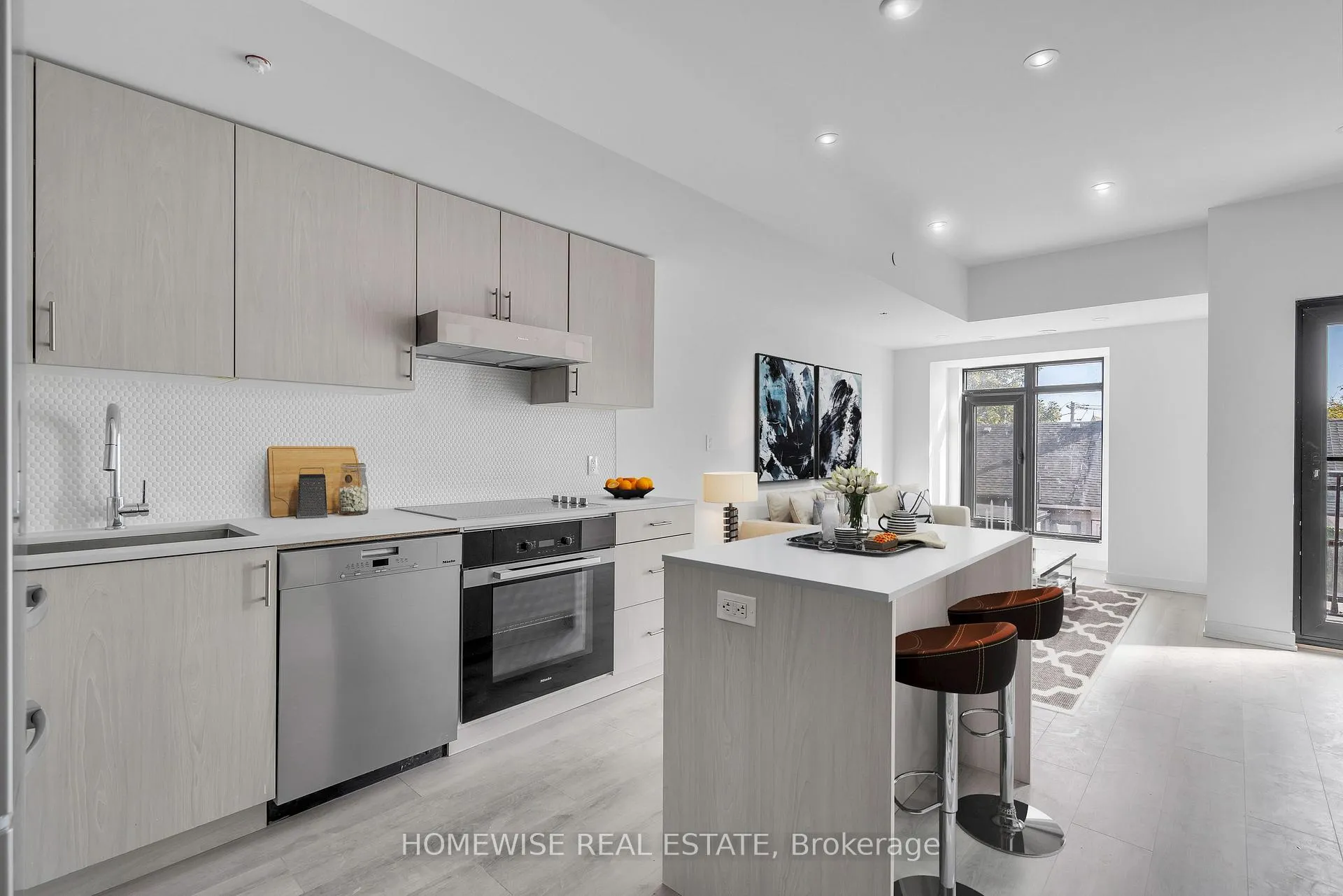Photo 6 of Unit 314, 485 Logan Avenue, Toronto, South Riverdale — HOMEH