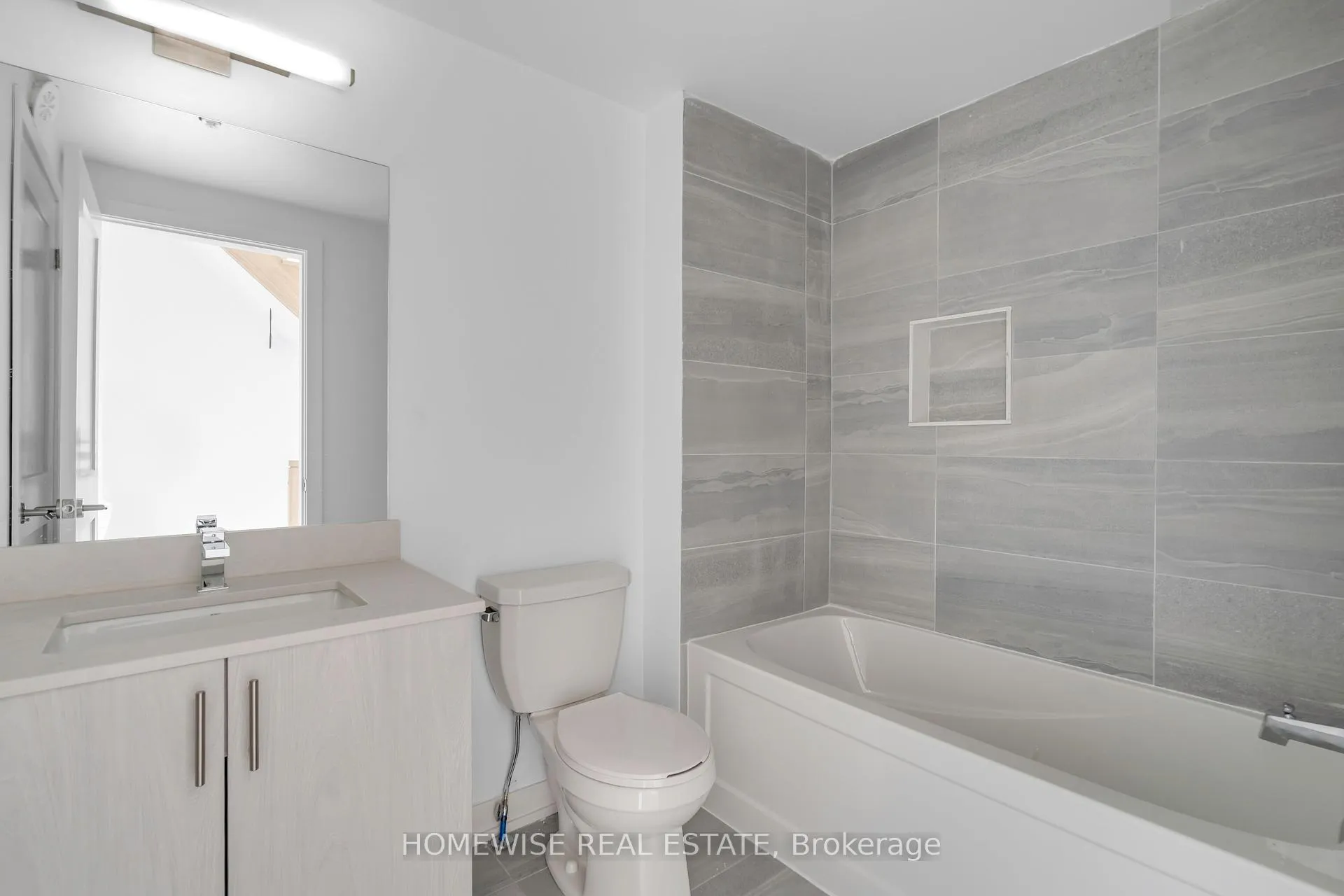 Photo 9 of Unit 314, 485 Logan Avenue, Toronto, South Riverdale — HOMEH