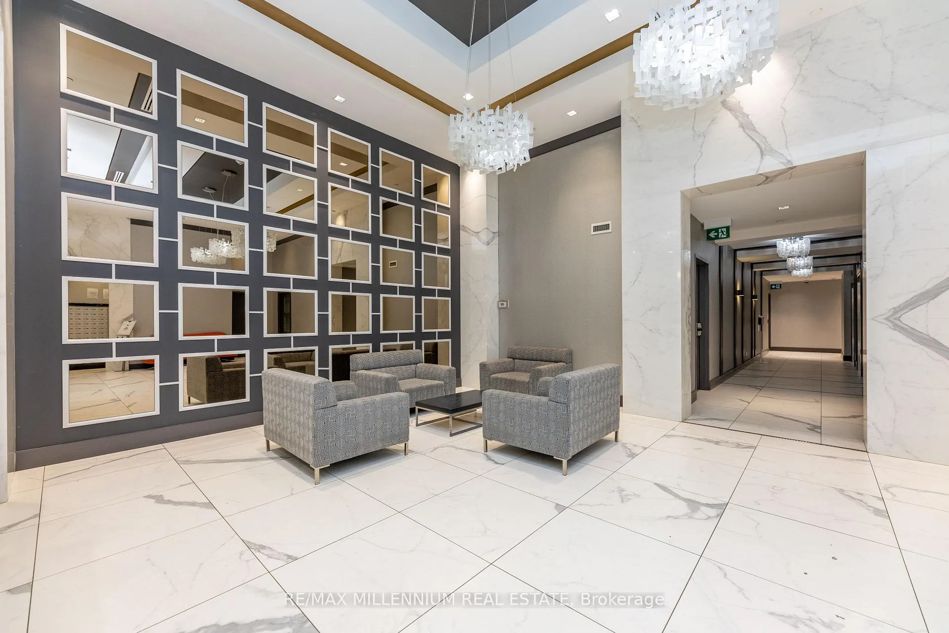 Photo 5 of Unit 1401, 3700 Highway 7 Road, Vaughan, East Woodbridge — HOMEH