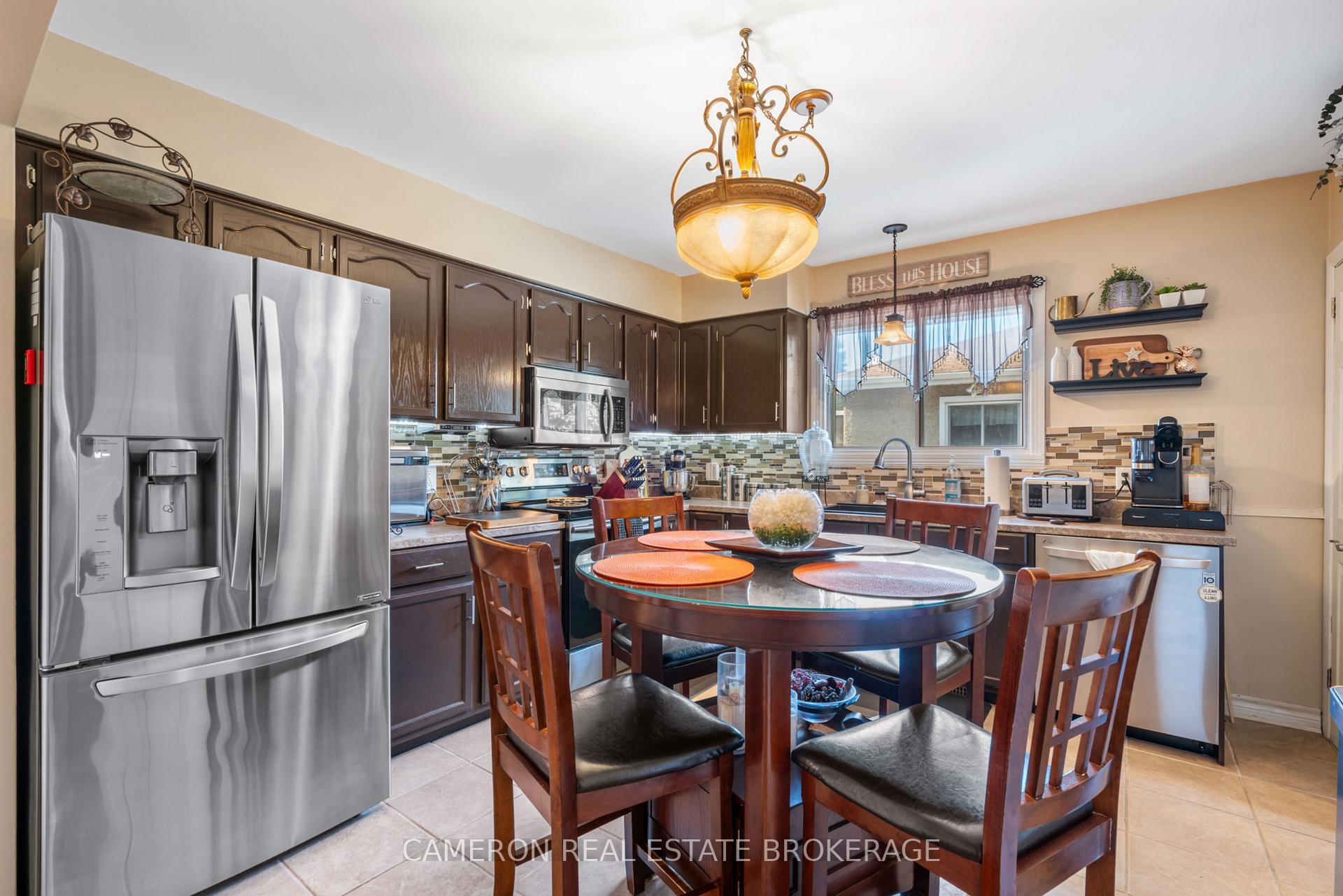 Photo 6 of 1127 Fourth Street E, Cornwall — HOMEH