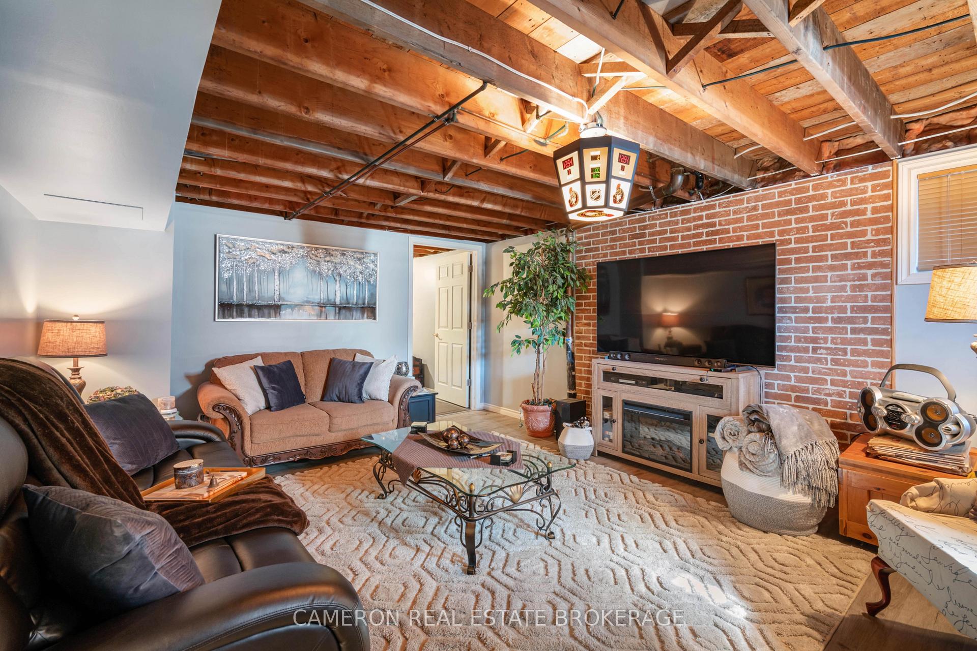 Photo 19 of 1127 Fourth Street E, Cornwall — HOMEH