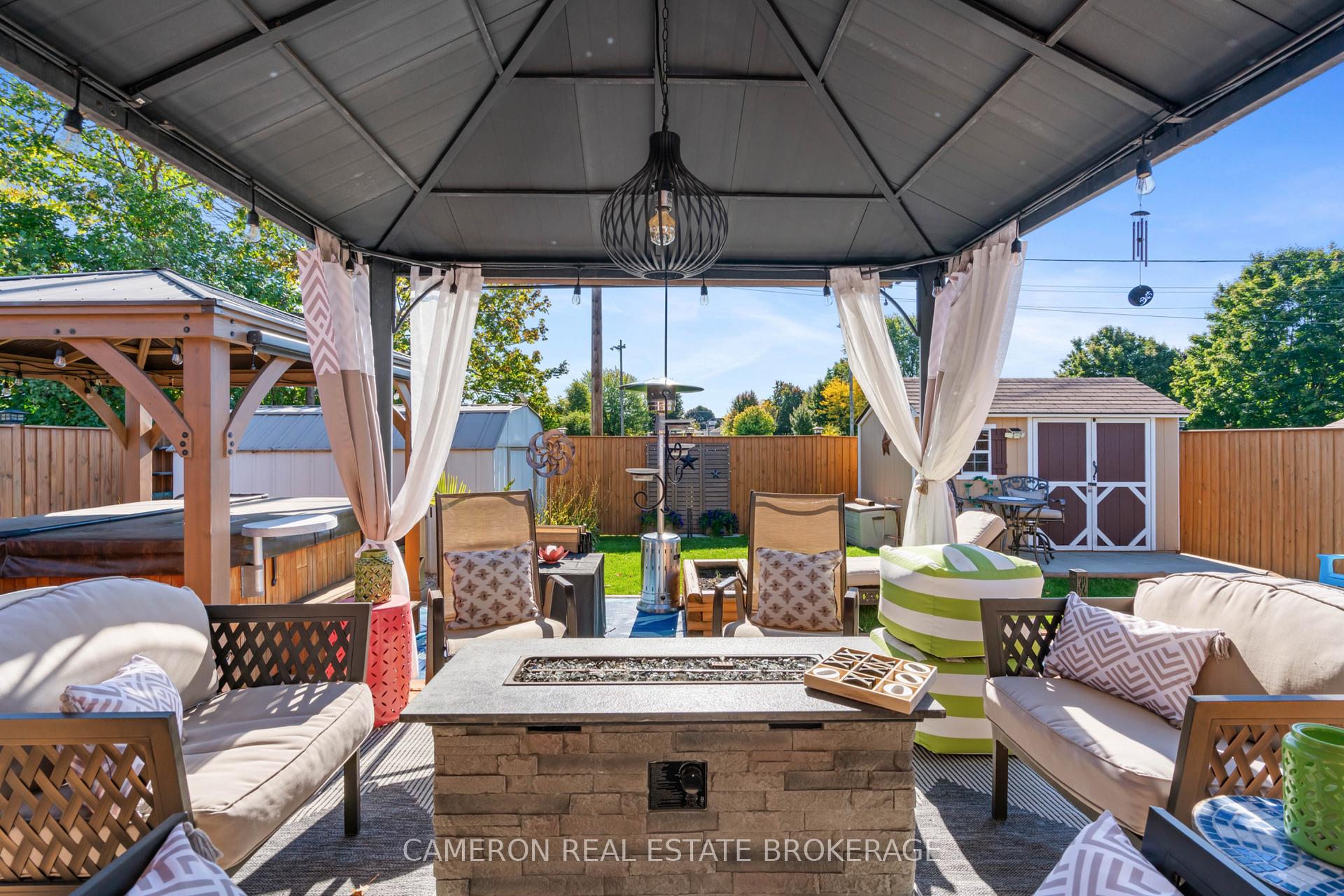 Photo 27 of 1127 Fourth Street E, Cornwall — HOMEH