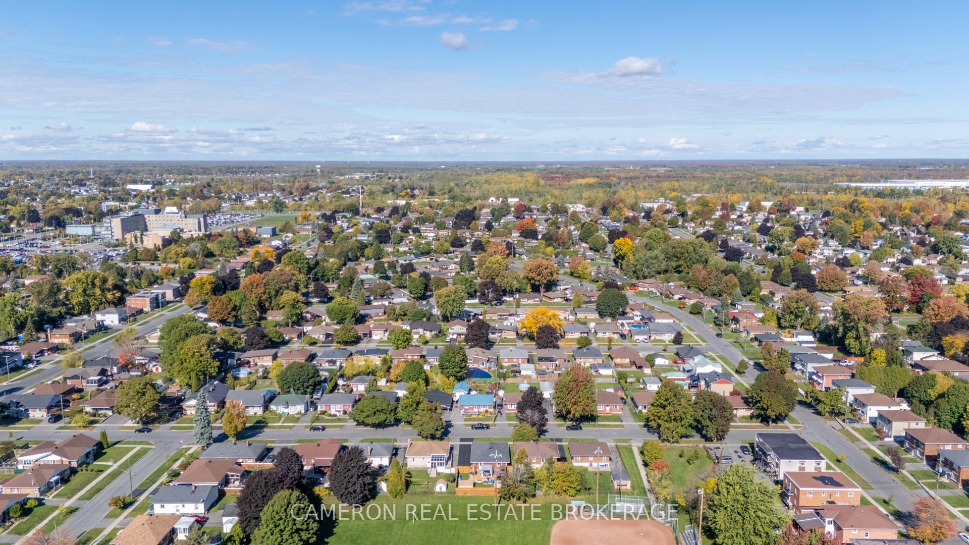 Photo 41 of 1127 Fourth Street E, Cornwall — HOMEH