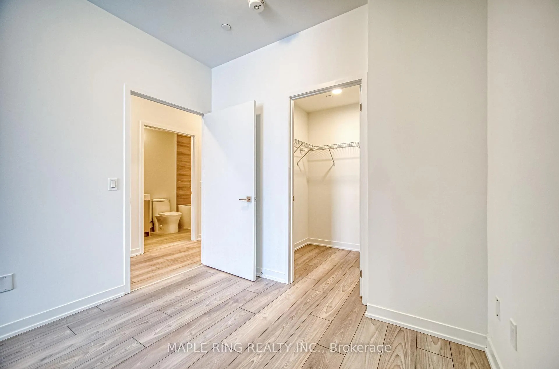 Photo 12 of Unit 435, 498 Caldari Road, Vaughan, Concord — HOMEH