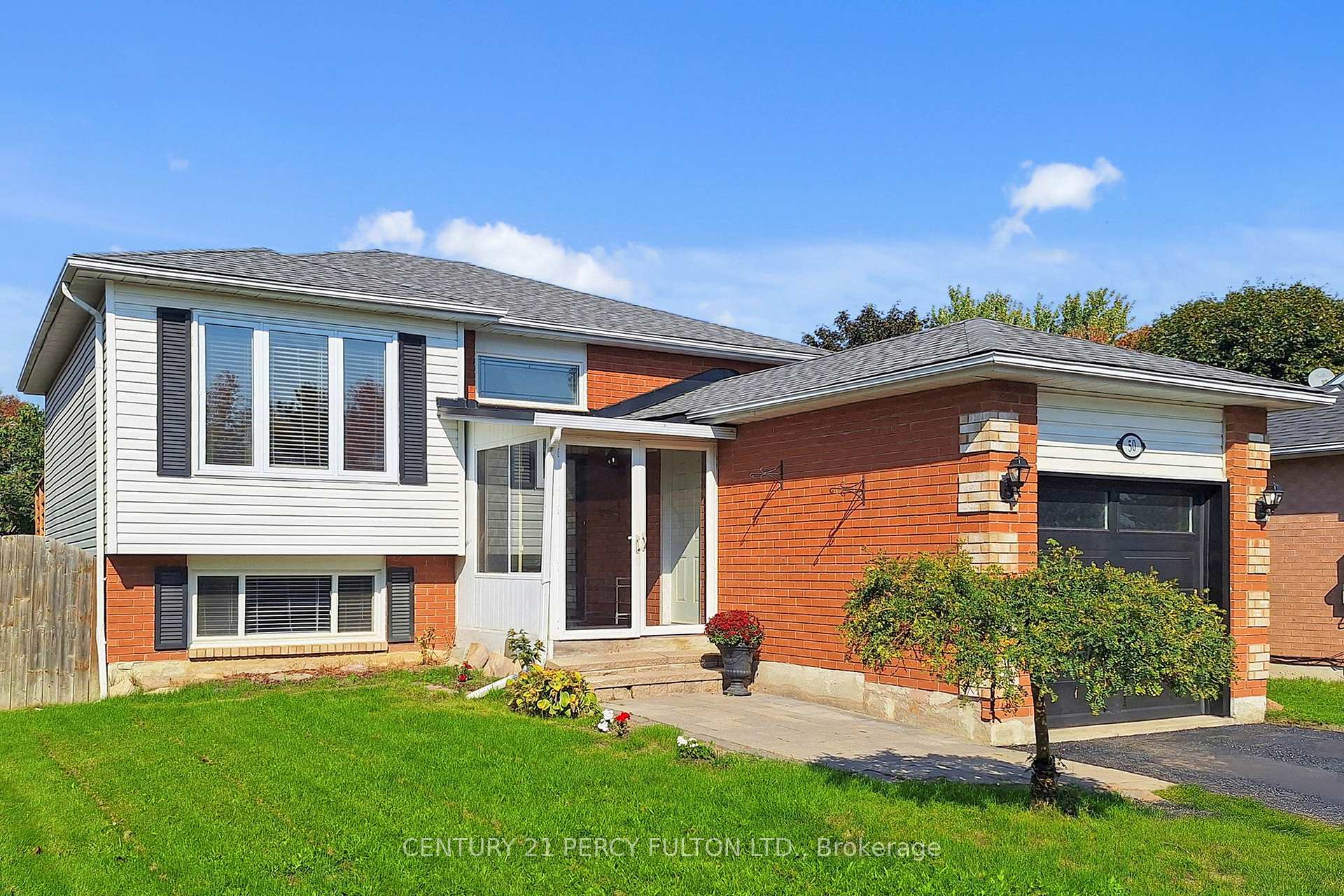 Photo 1 of 50 Freeland Avenue, Clarington, Bowmanville — HOMEH