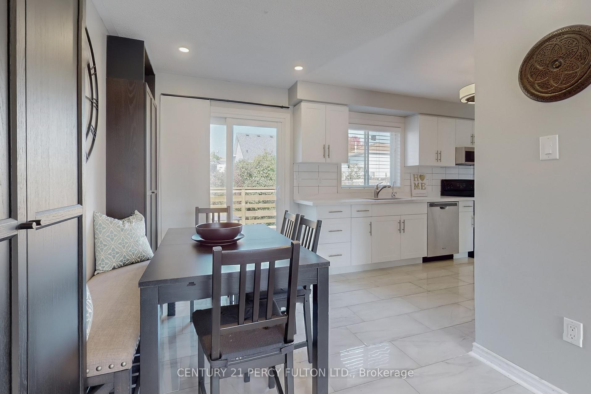 Photo 17 of 50 Freeland Avenue, Clarington, Bowmanville — HOMEH