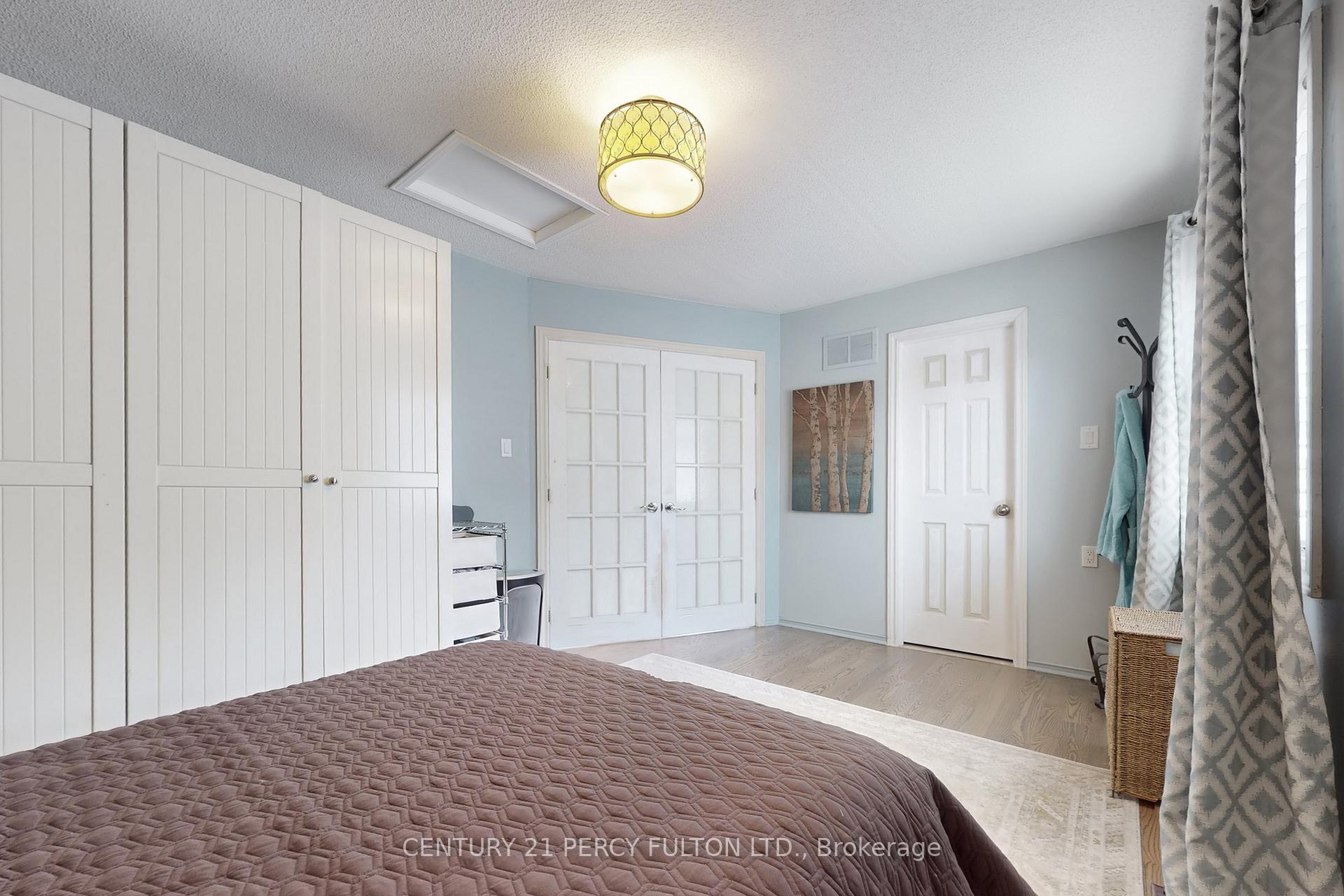 Photo 21 of 50 Freeland Avenue, Clarington, Bowmanville — HOMEH