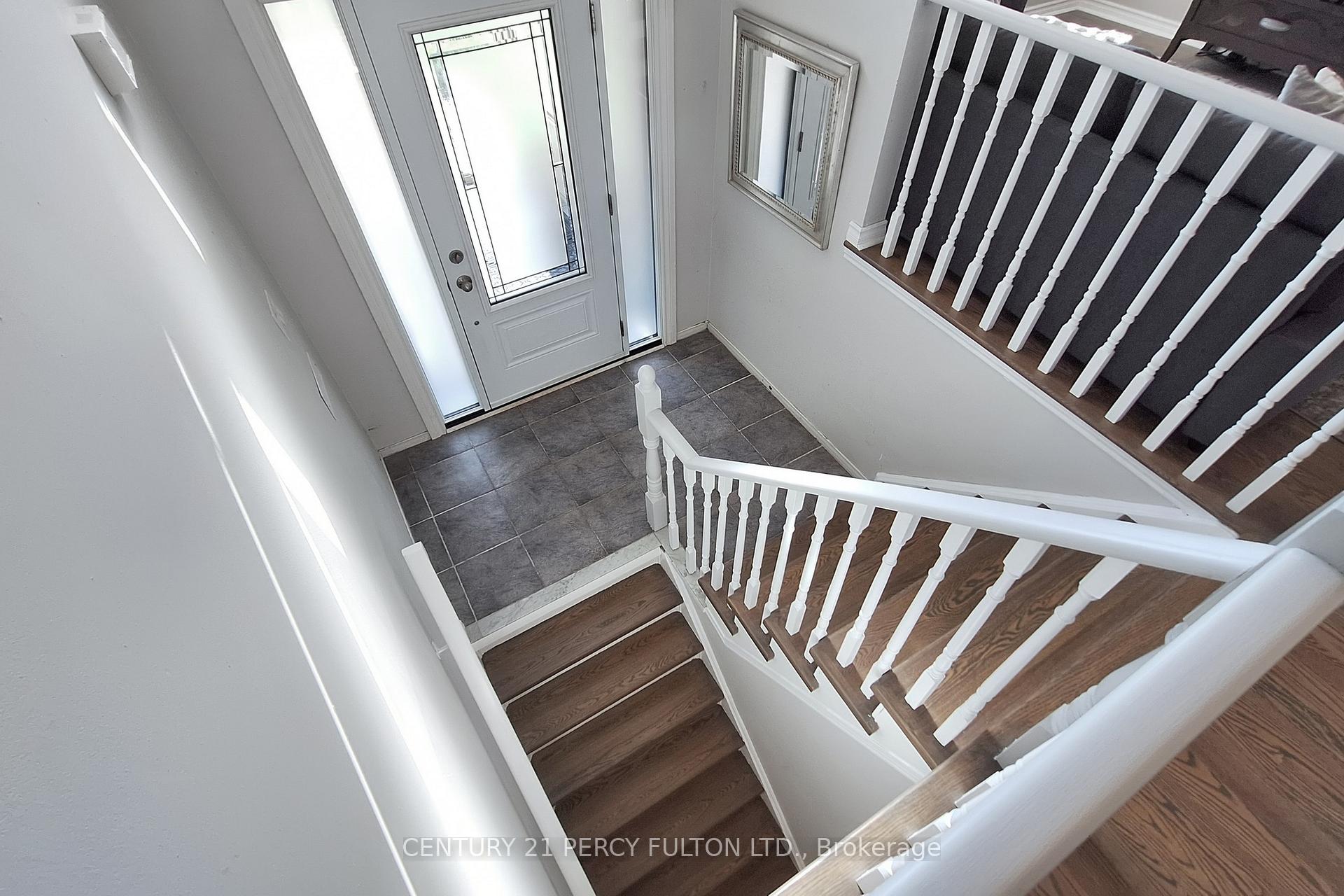 Photo 25 of 50 Freeland Avenue, Clarington, Bowmanville — HOMEH