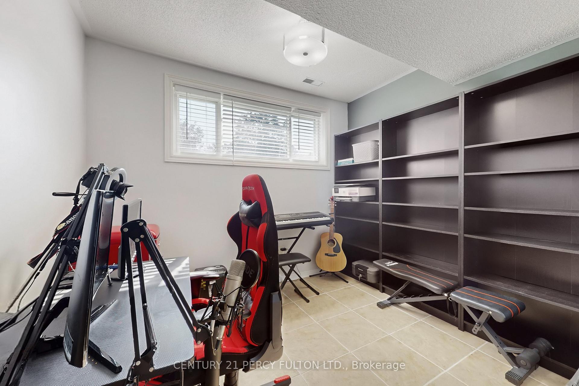 Photo 38 of 50 Freeland Avenue, Clarington, Bowmanville — HOMEH