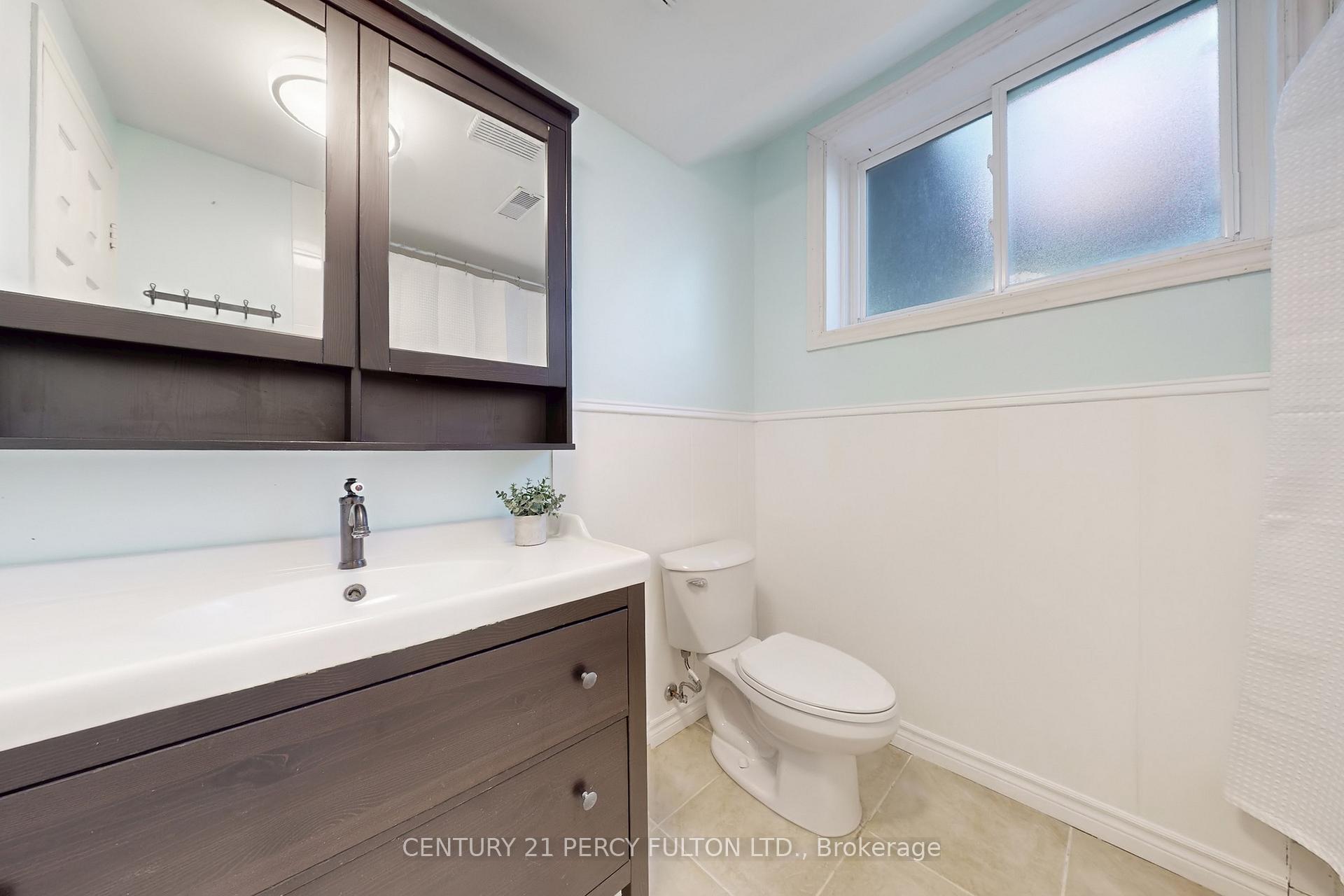 Photo 39 of 50 Freeland Avenue, Clarington, Bowmanville — HOMEH