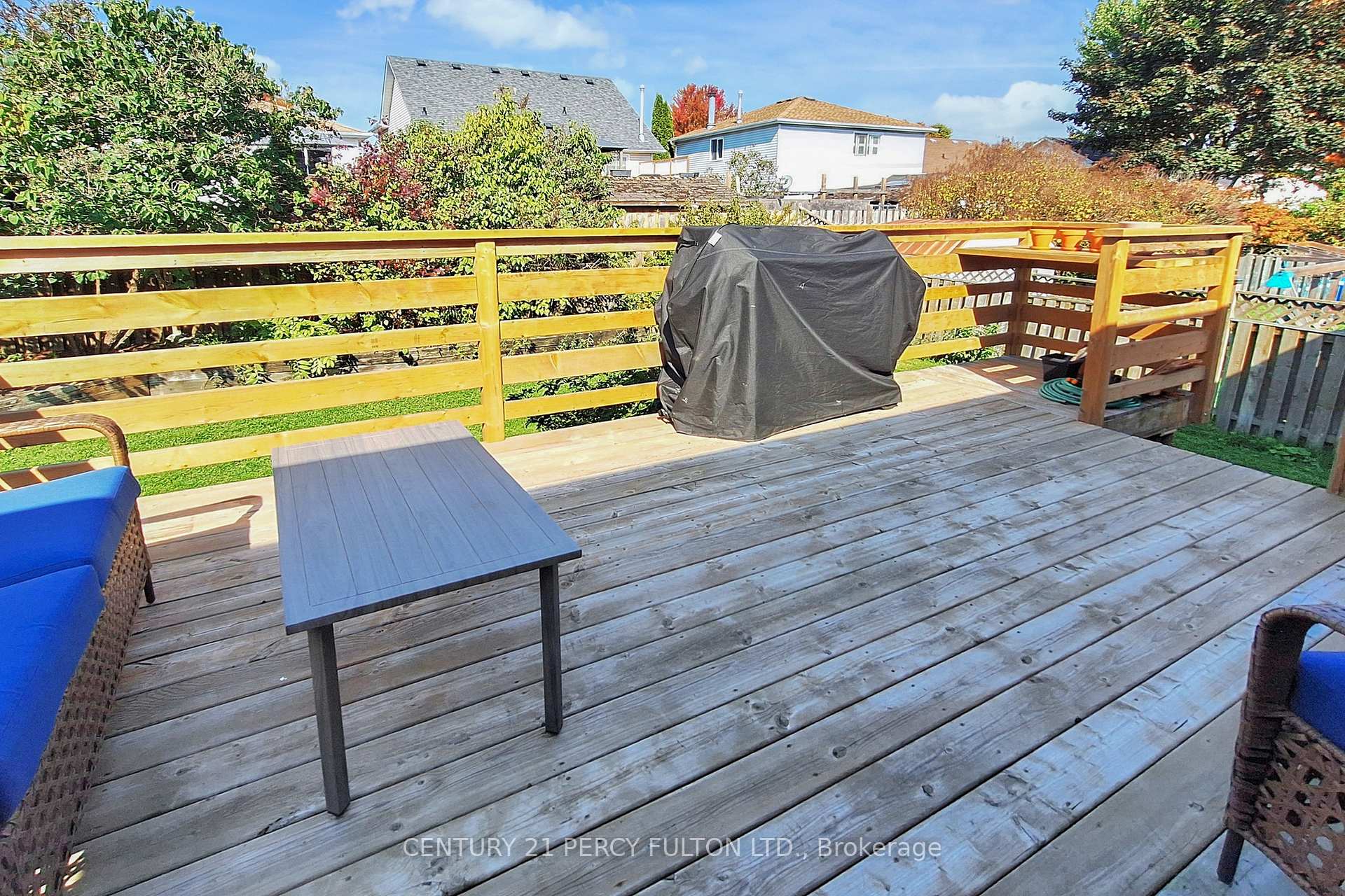 Photo 42 of 50 Freeland Avenue, Clarington, Bowmanville — HOMEH