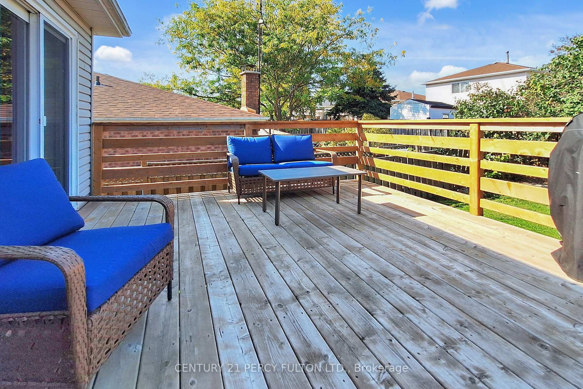 Photo 44 of 50 Freeland Avenue, Clarington, Bowmanville — HOMEH