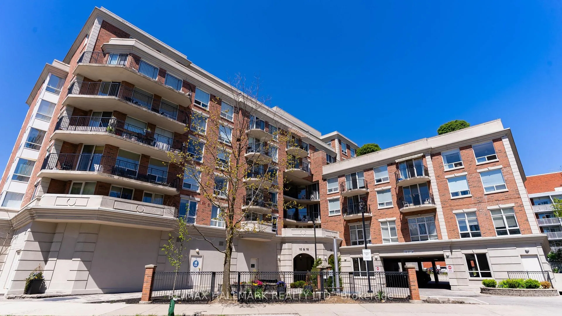 Photo 1 of Unit PH08, 18 Wanless Avenue, Toronto, Lawrence Park North — HOMEH