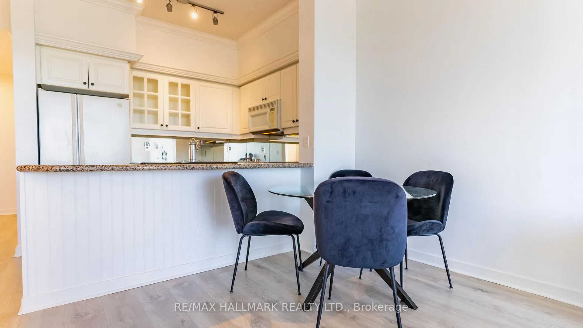 Photo 21 of Unit PH08, 18 Wanless Avenue, Toronto, Lawrence Park North — HOMEH