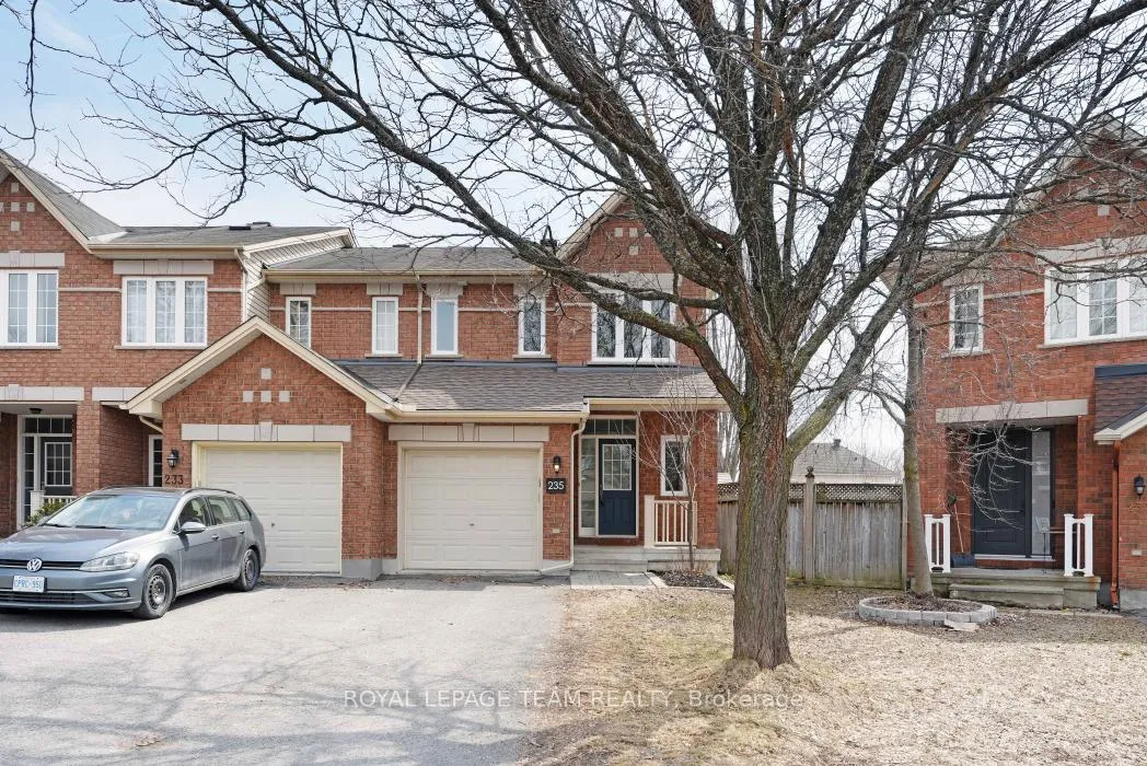 Photo 3 of 235 Saddlesmith Circle, Ottawa, Kanata - Emerald Meadows/Trailwest — HOMEH
