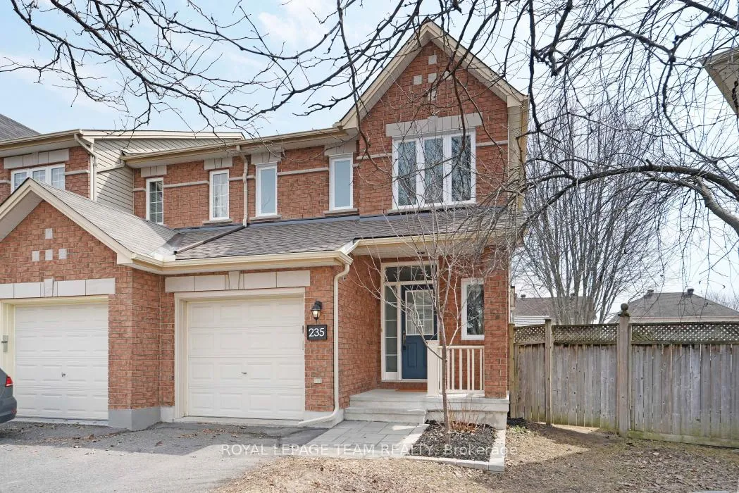 Photo 4 of 235 Saddlesmith Circle, Ottawa, Kanata - Emerald Meadows/Trailwest — HOMEH