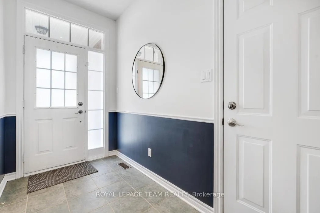 Photo 6 of 235 Saddlesmith Circle, Ottawa, Kanata - Emerald Meadows/Trailwest — HOMEH