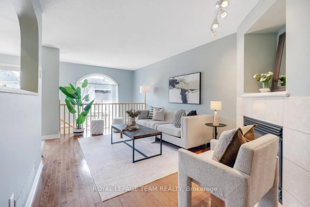 Photo 13 of 235 Saddlesmith Circle, Ottawa, Kanata - Emerald Meadows/Trailwest — HOMEH