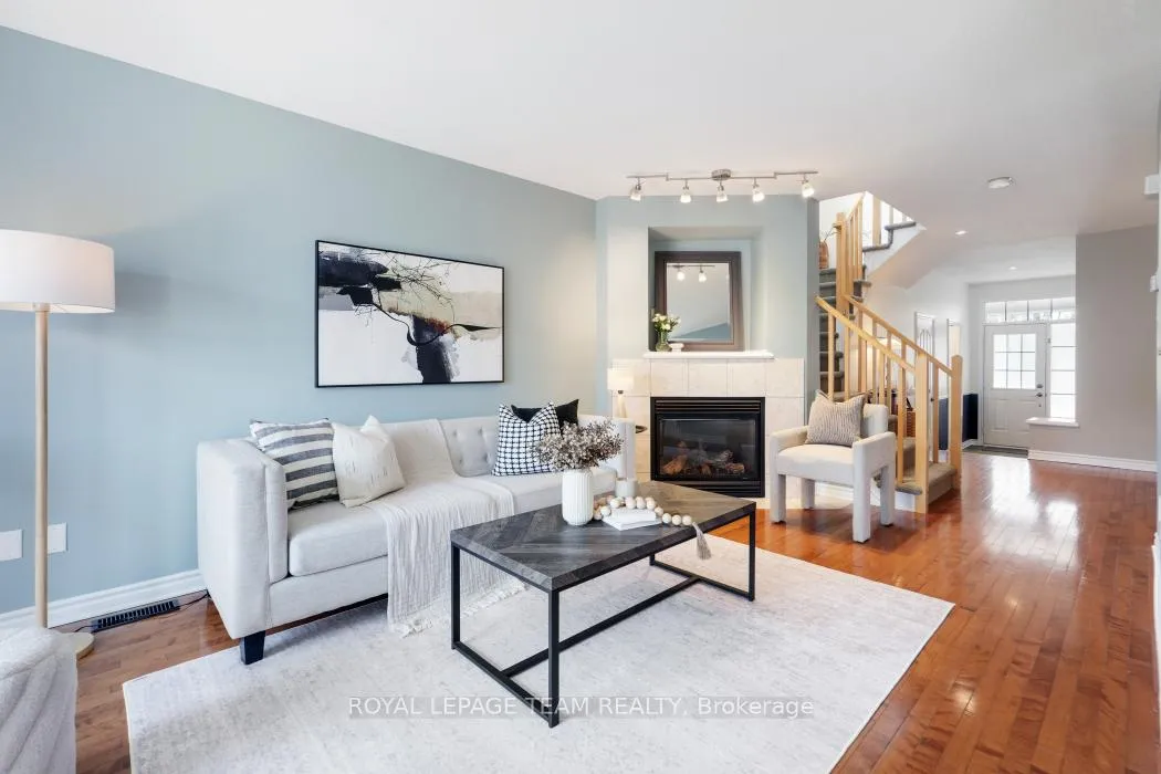 Photo 14 of 235 Saddlesmith Circle, Ottawa, Kanata - Emerald Meadows/Trailwest — HOMEH
