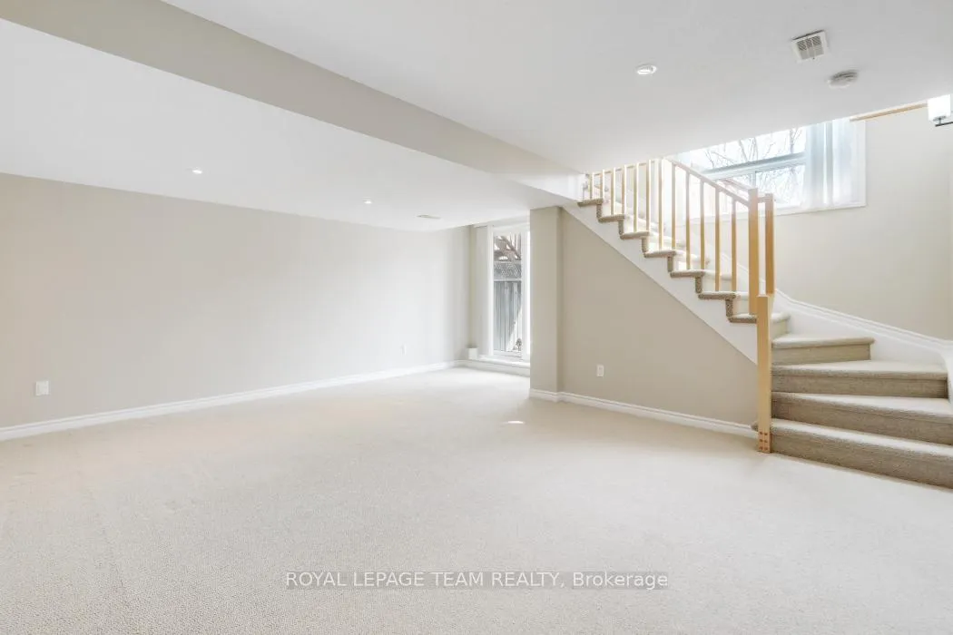 Photo 36 of 235 Saddlesmith Circle, Ottawa, Kanata - Emerald Meadows/Trailwest — HOMEH