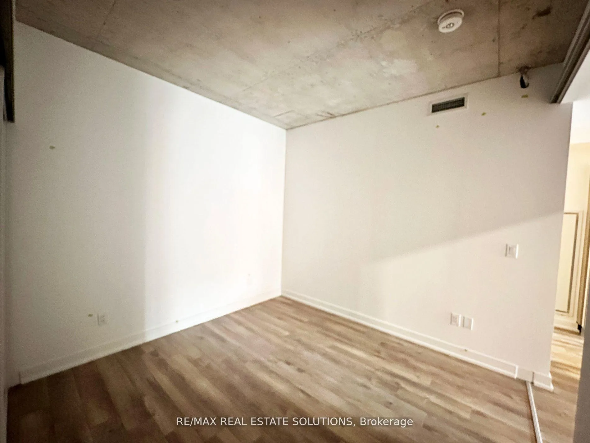 Photo 7 of Unit 206, 665 Queen Street E, Toronto, South Riverdale — HOMEH