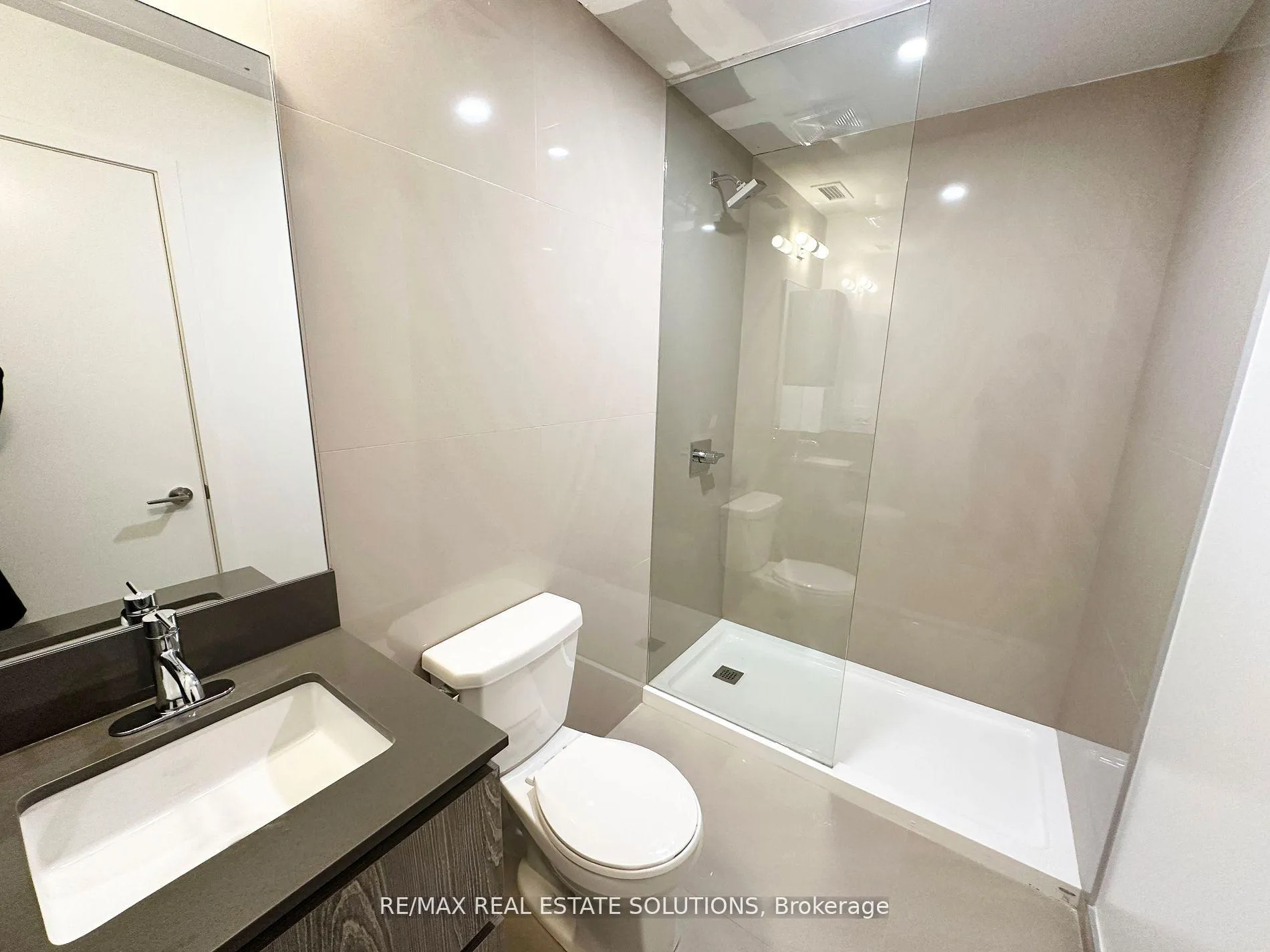Photo 25 of Unit 206, 665 Queen Street E, Toronto, South Riverdale — HOMEH