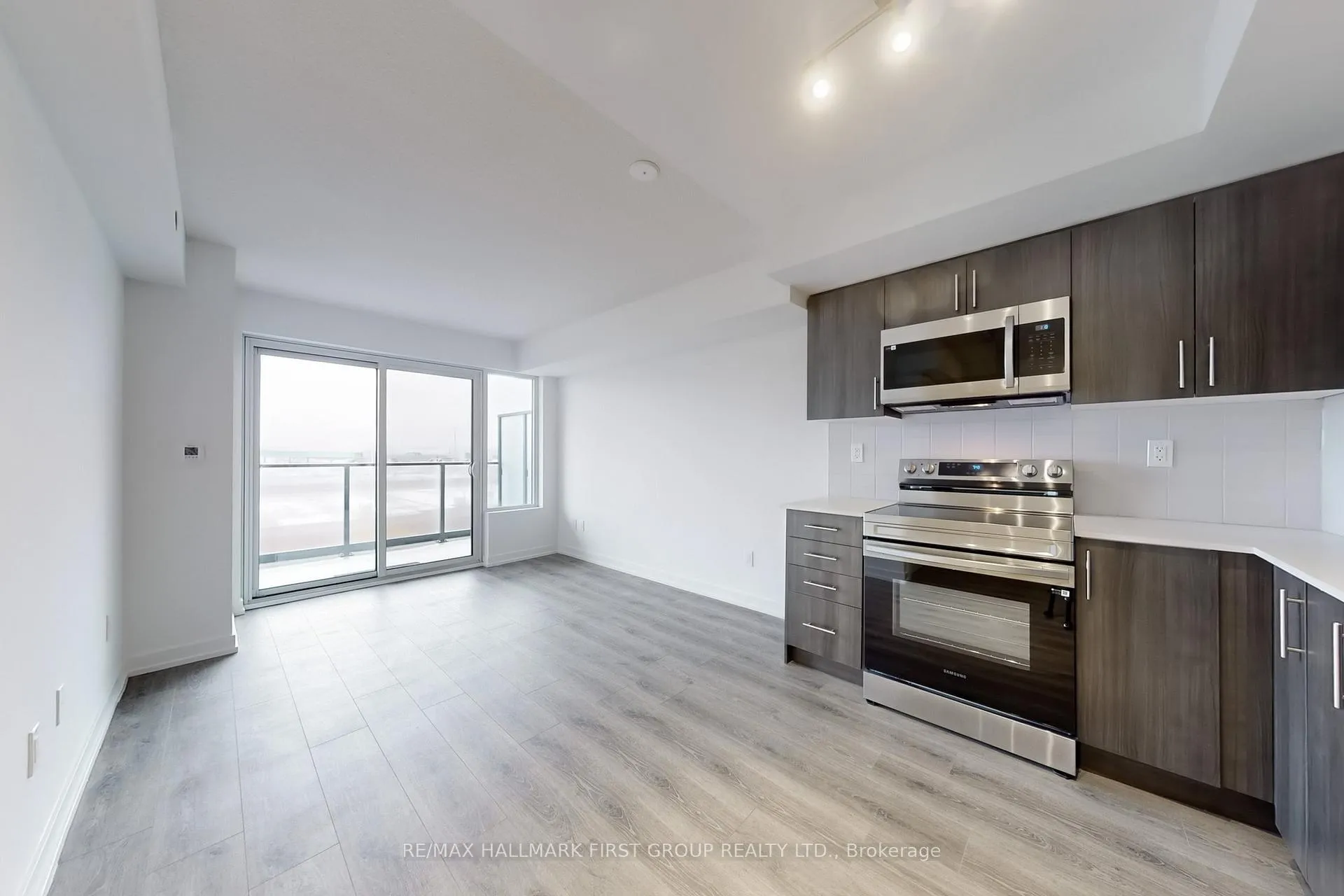 Photo 2 of Unit 516, 1435 Celebration Drive, Pickering, Bay Ridges — HOMEH