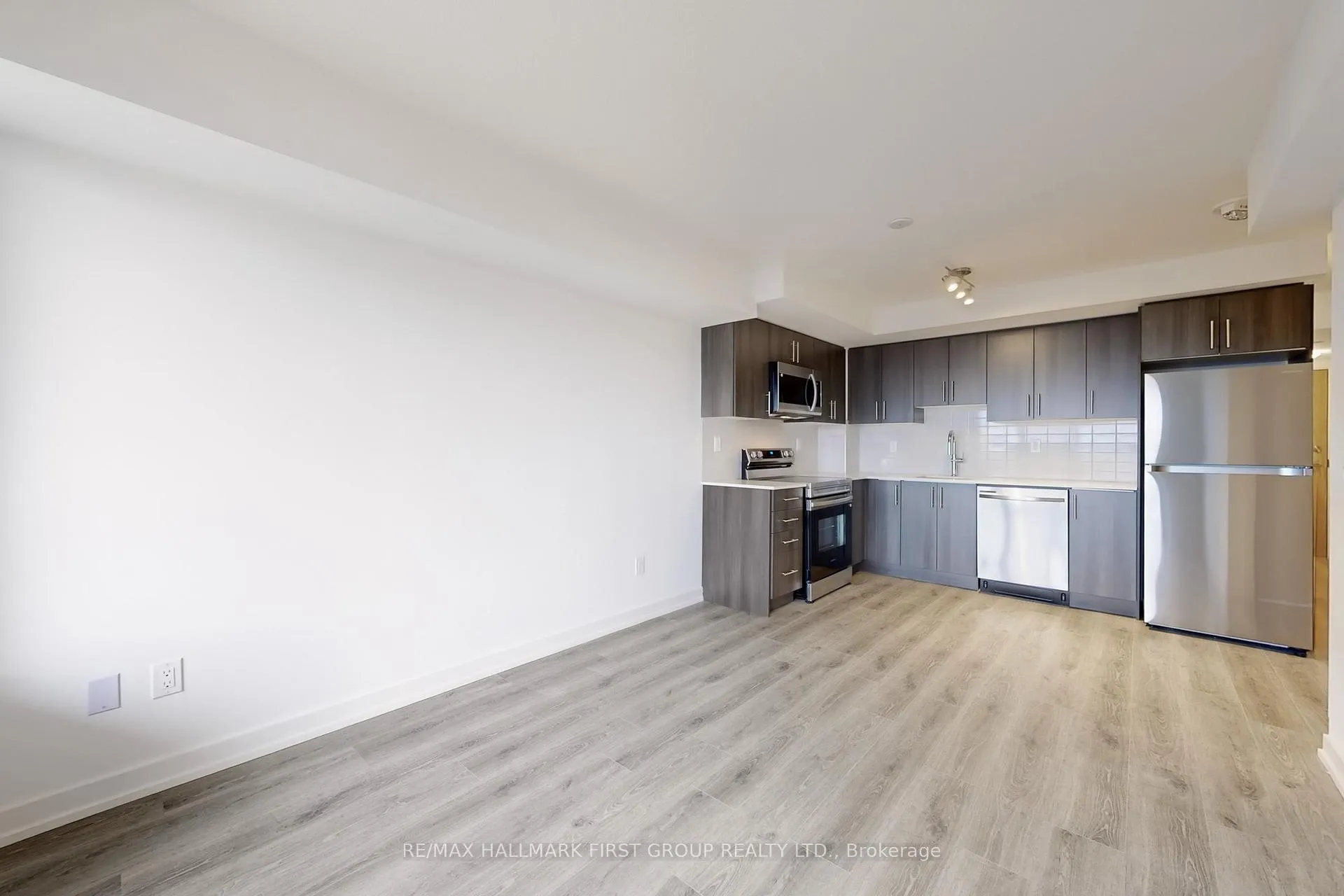 Photo 6 of Unit 516, 1435 Celebration Drive, Pickering, Bay Ridges — HOMEH