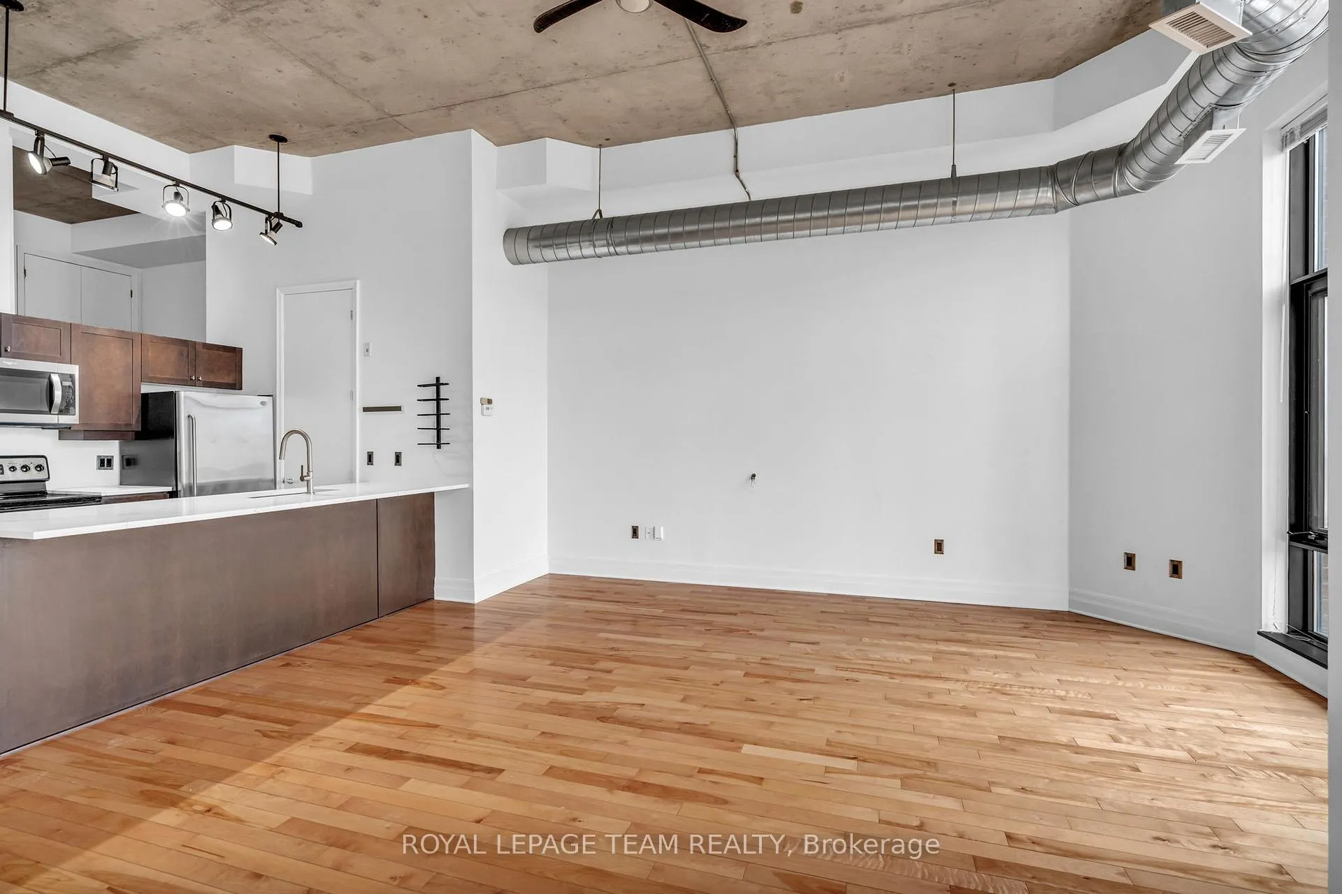 Photo 12 of Unit 310, 420 Berkley Avenue, Ottawa, Westboro West — HOMEH