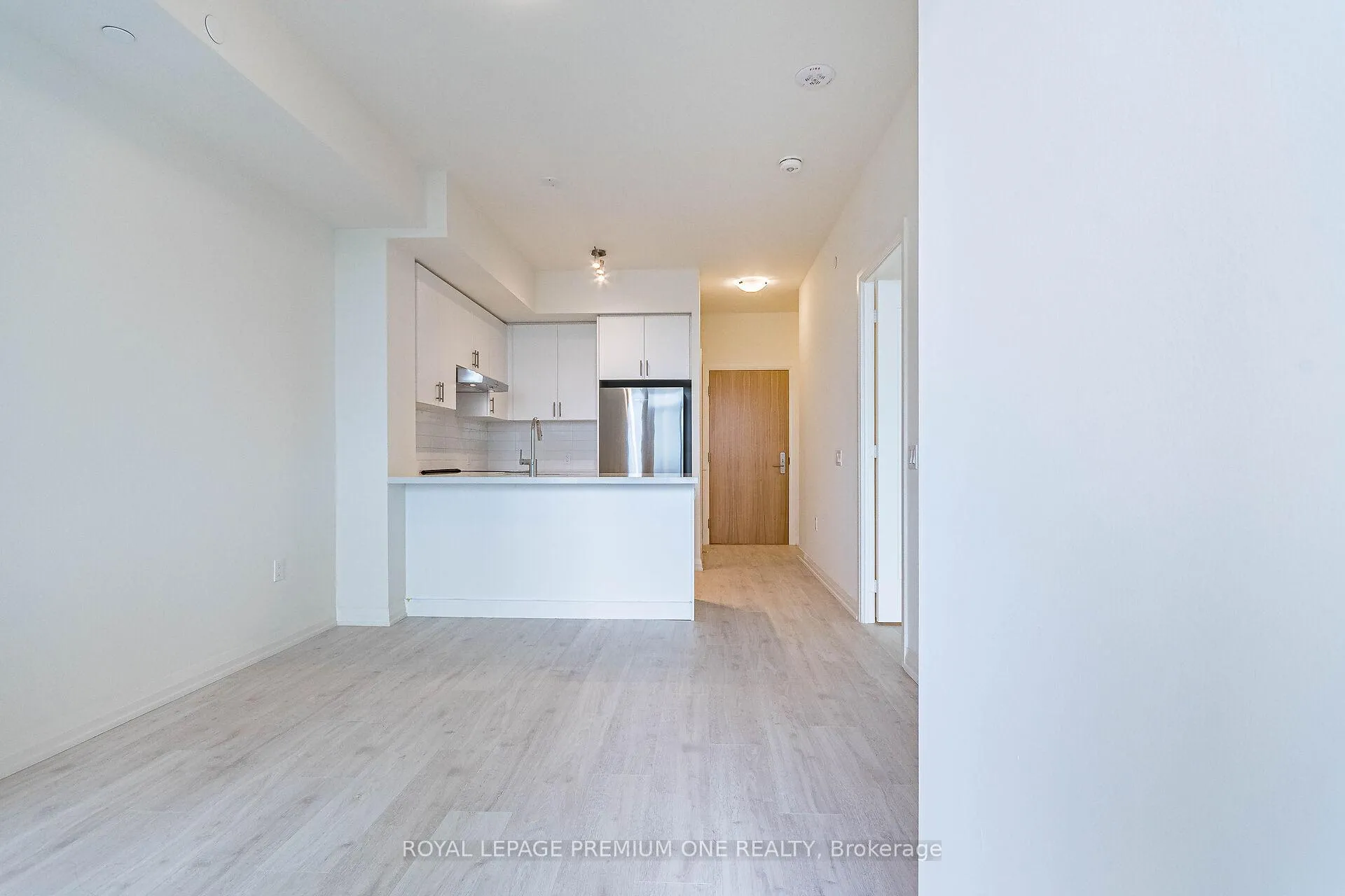 Photo 18 of Unit 615, 8960 Jane Street, Vaughan, Maple — HOMEH