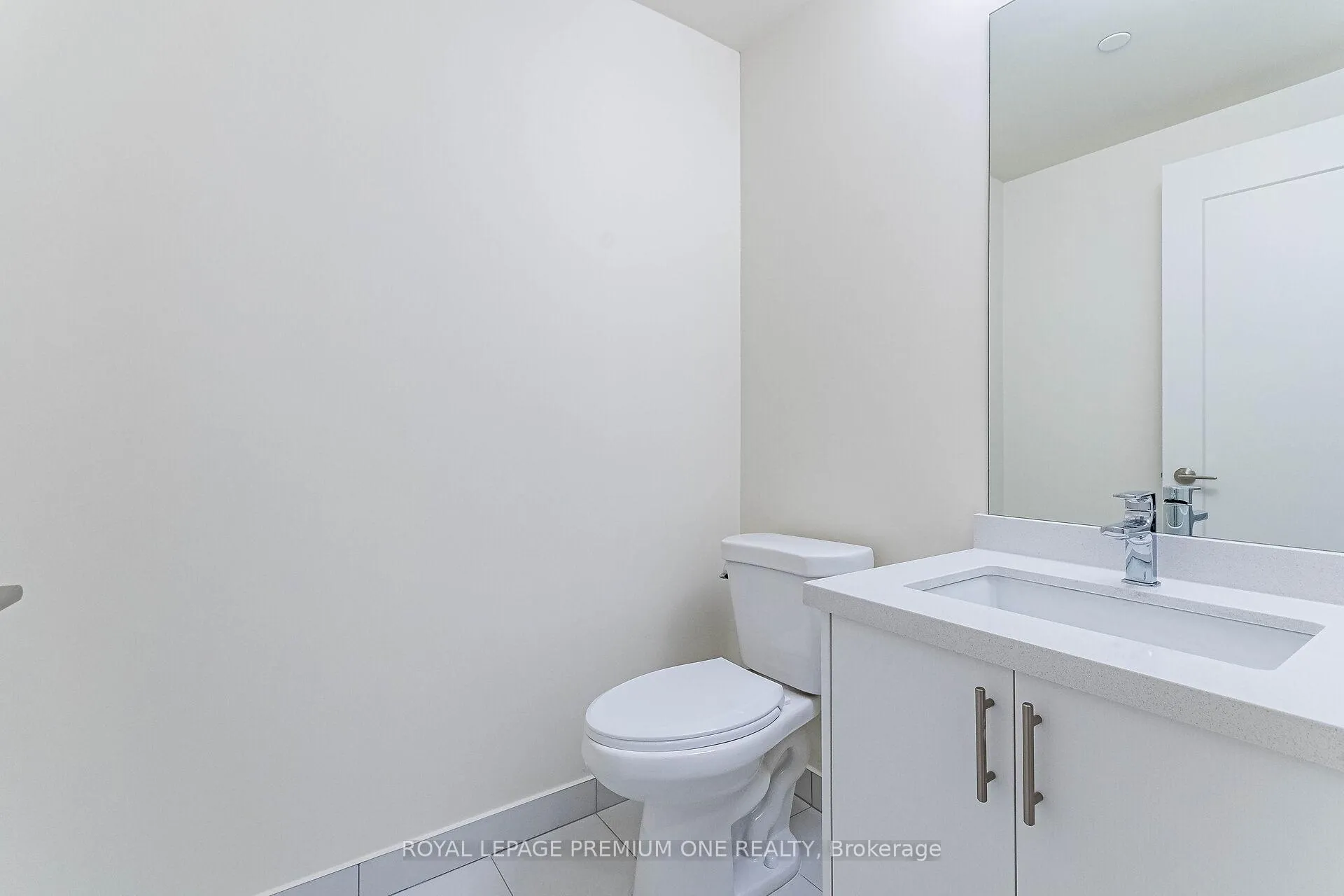 Photo 28 of Unit 615, 8960 Jane Street, Vaughan, Maple — HOMEH