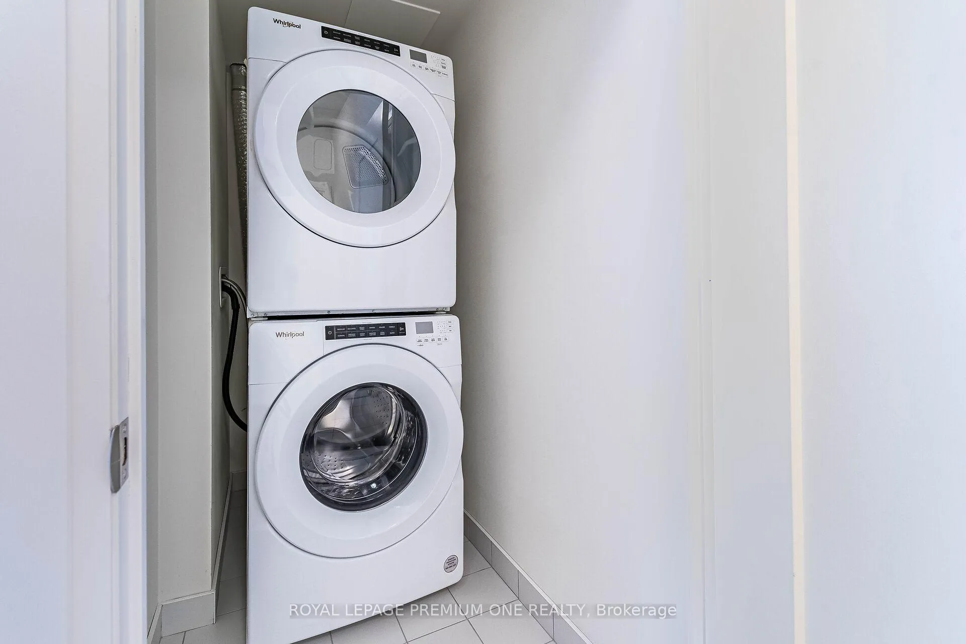 Photo 30 of Unit 615, 8960 Jane Street, Vaughan, Maple — HOMEH