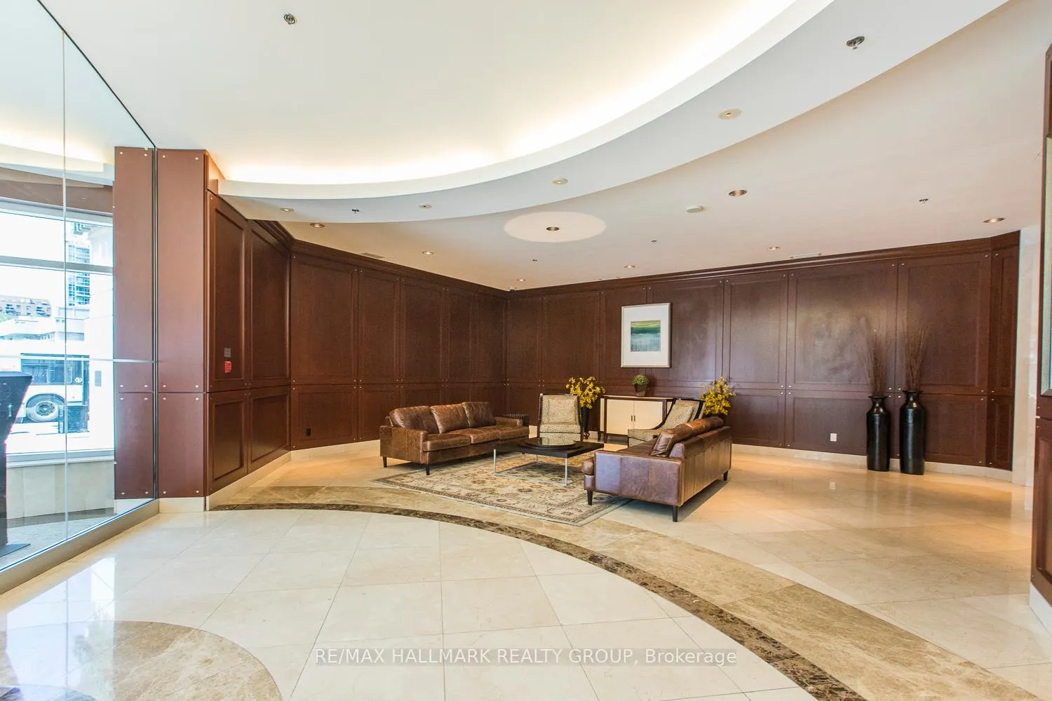 Photo 4 of Unit 210, 200 Rideau Street, Ottawa, Sandy Hill — HOMEH