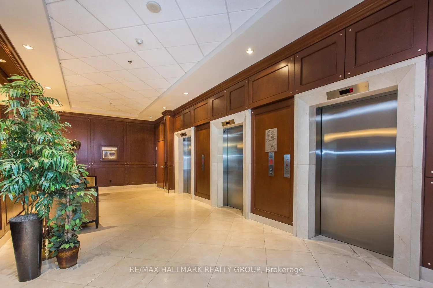 Photo 5 of Unit 210, 200 Rideau Street, Ottawa, Sandy Hill — HOMEH