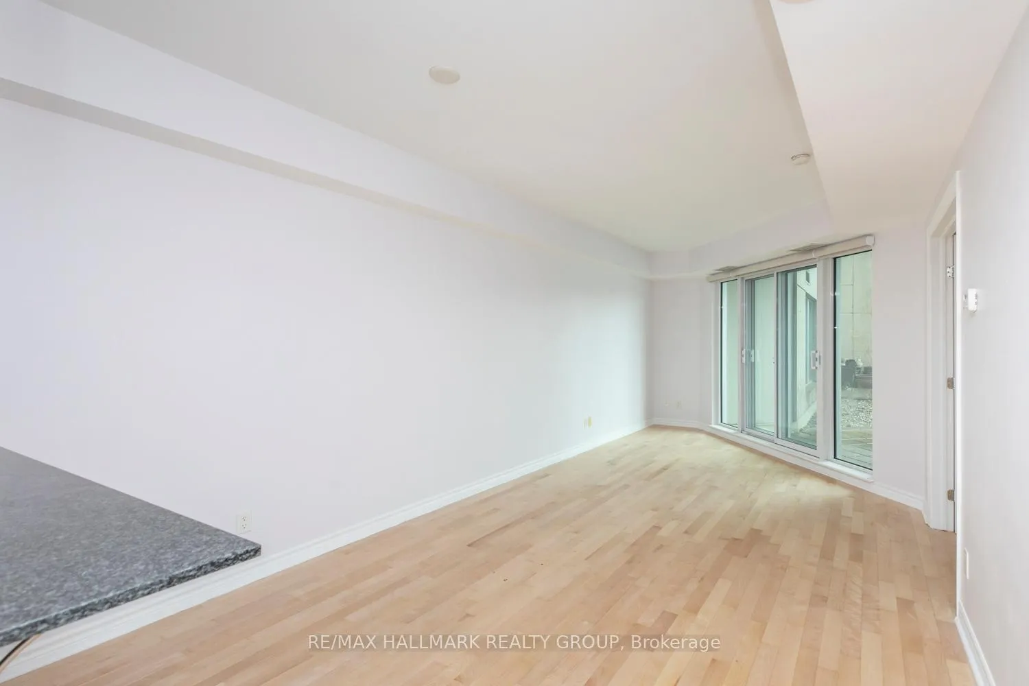 Photo 13 of Unit 210, 200 Rideau Street, Ottawa, Sandy Hill — HOMEH