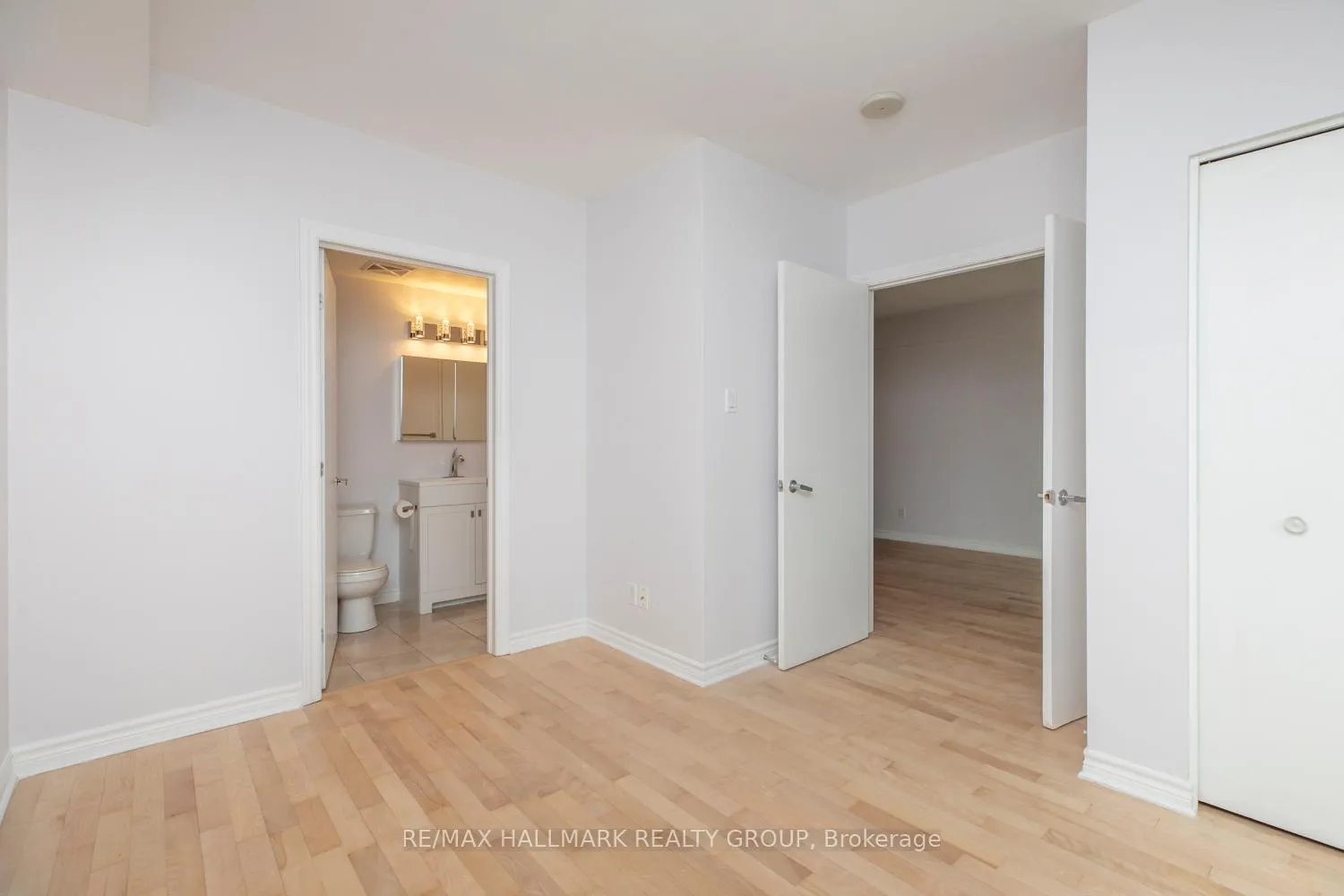 Photo 20 of Unit 210, 200 Rideau Street, Ottawa, Sandy Hill — HOMEH