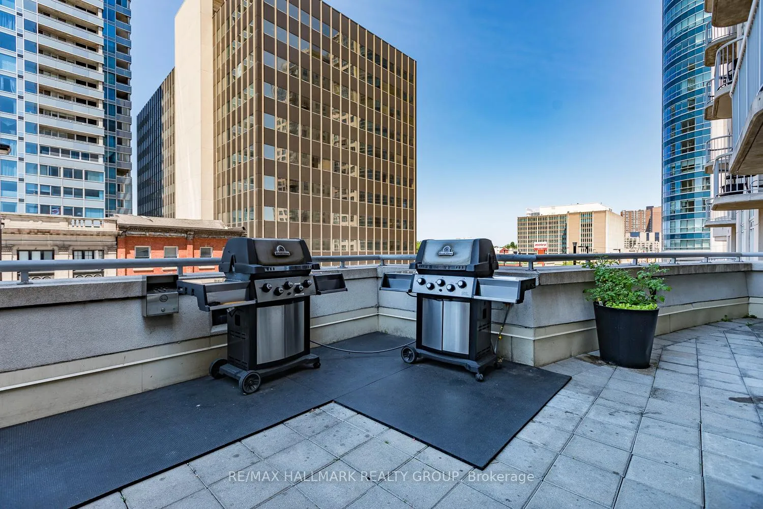 Photo 26 of Unit 210, 200 Rideau Street, Ottawa, Sandy Hill — HOMEH