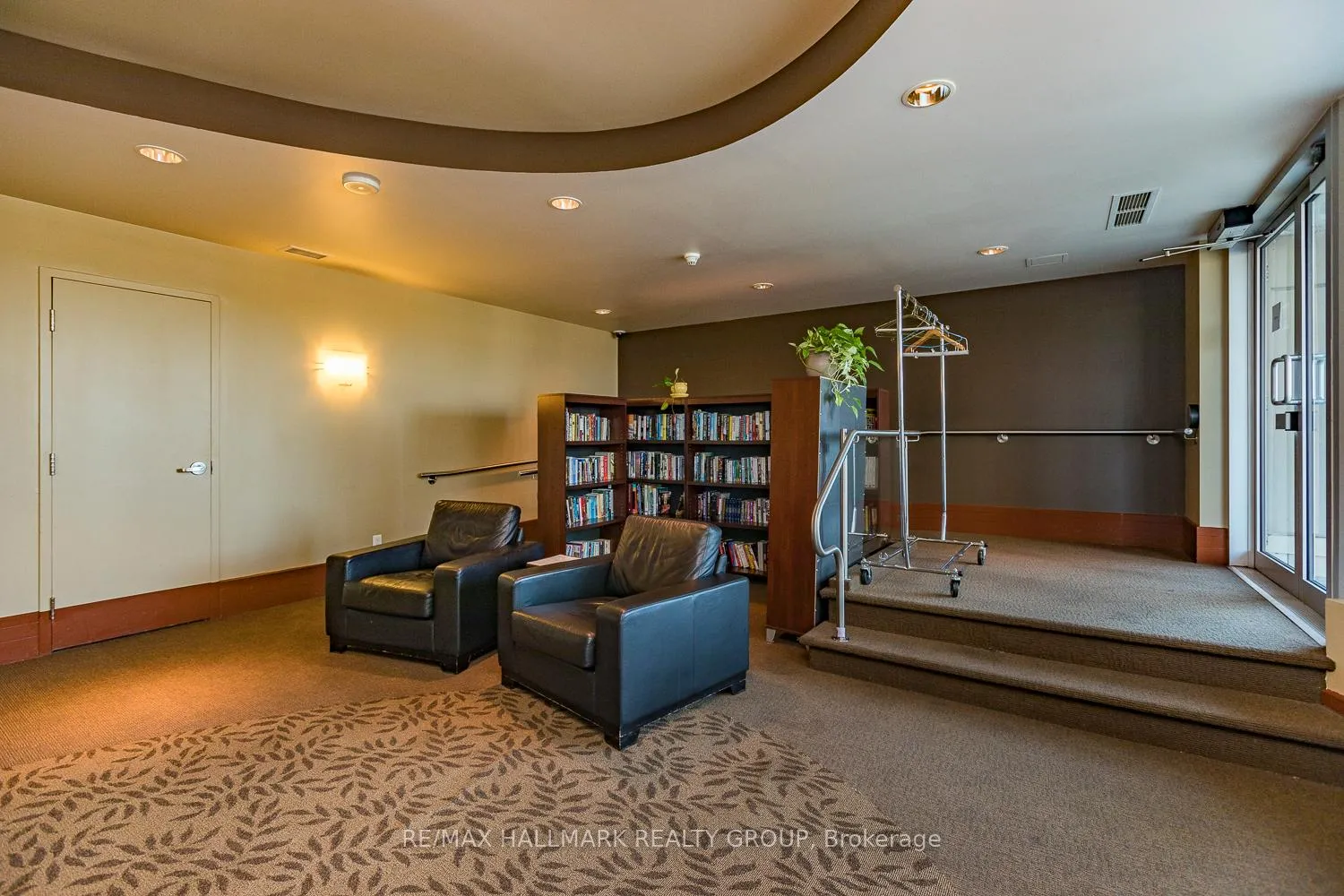 Photo 38 of Unit 210, 200 Rideau Street, Ottawa, Sandy Hill — HOMEH