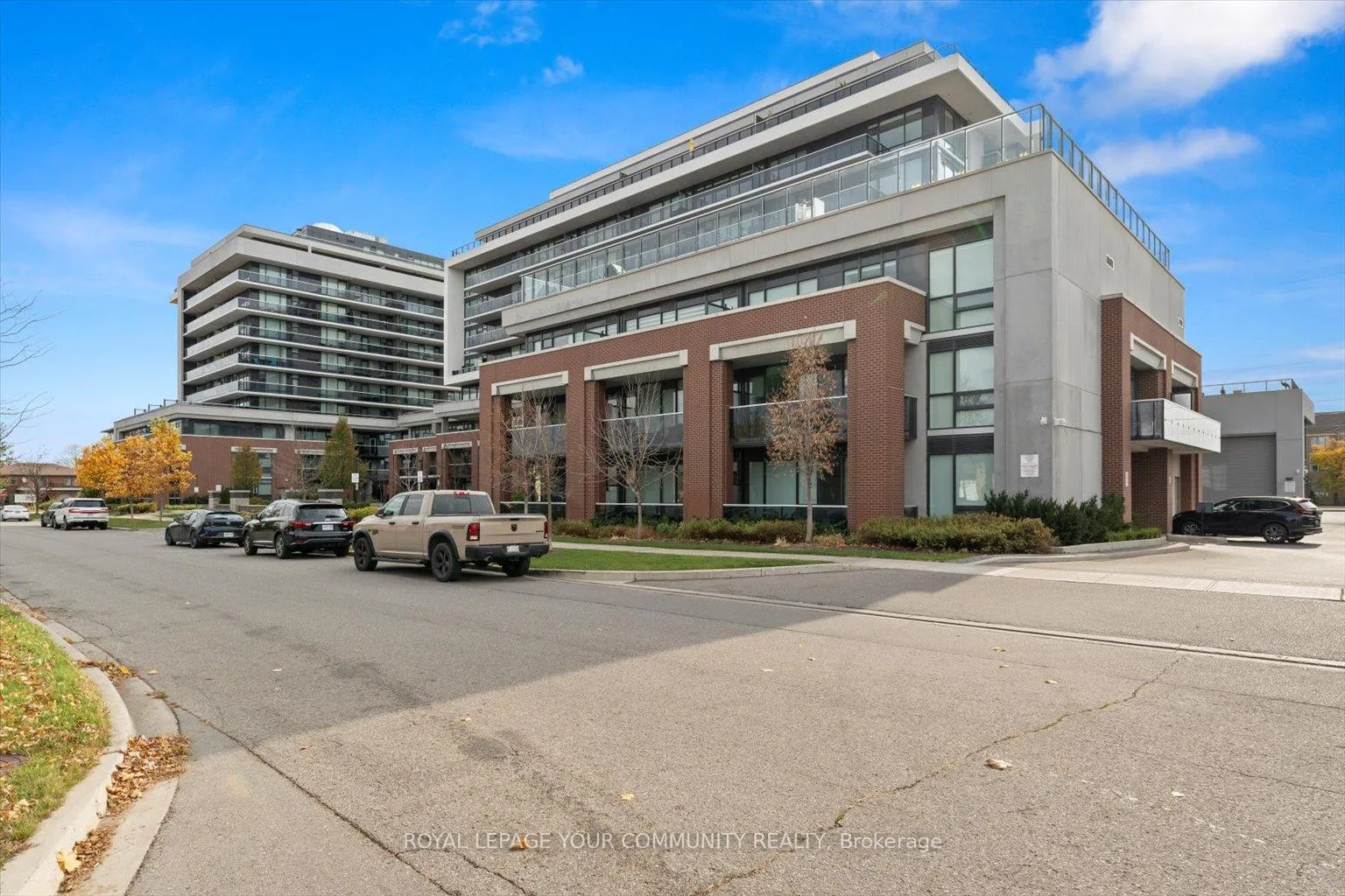 Photo 1 of Unit 1001, 4800 Highway 7, Vaughan, West Woodbridge — HOMEH