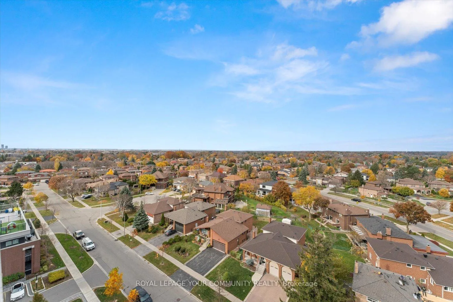 Photo 32 of Unit 1001, 4800 Highway 7, Vaughan, West Woodbridge — HOMEH