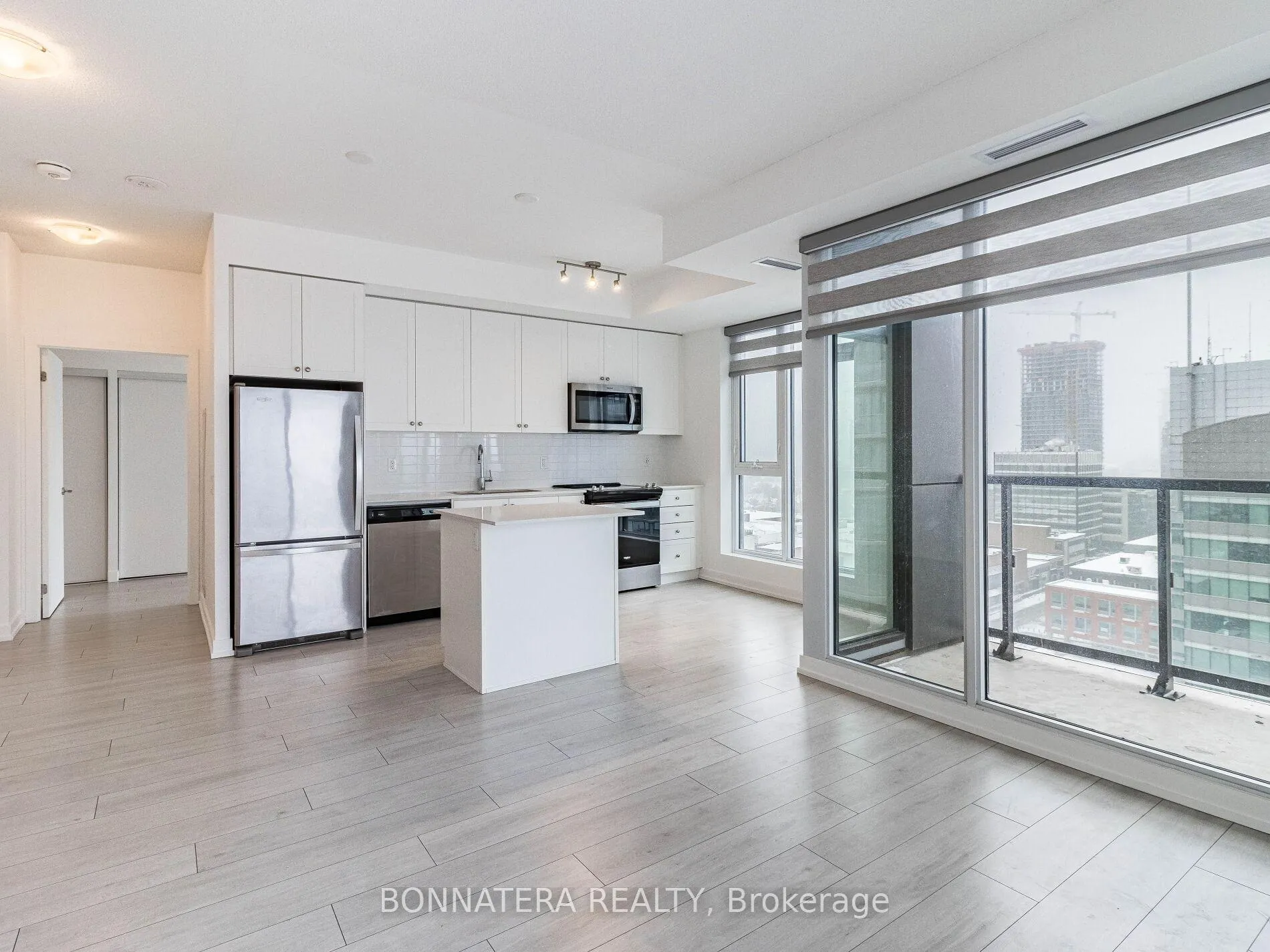Photo 14 of Unit 1302, 55 Duke Street W, Kitchener, City Commercial Core — HOMEH
