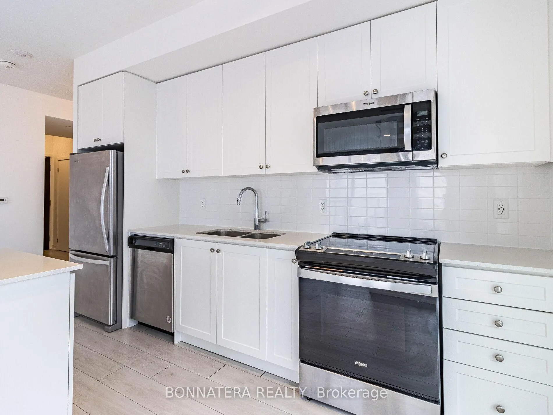 Photo 19 of Unit 1302, 55 Duke Street W, Kitchener, City Commercial Core — HOMEH
