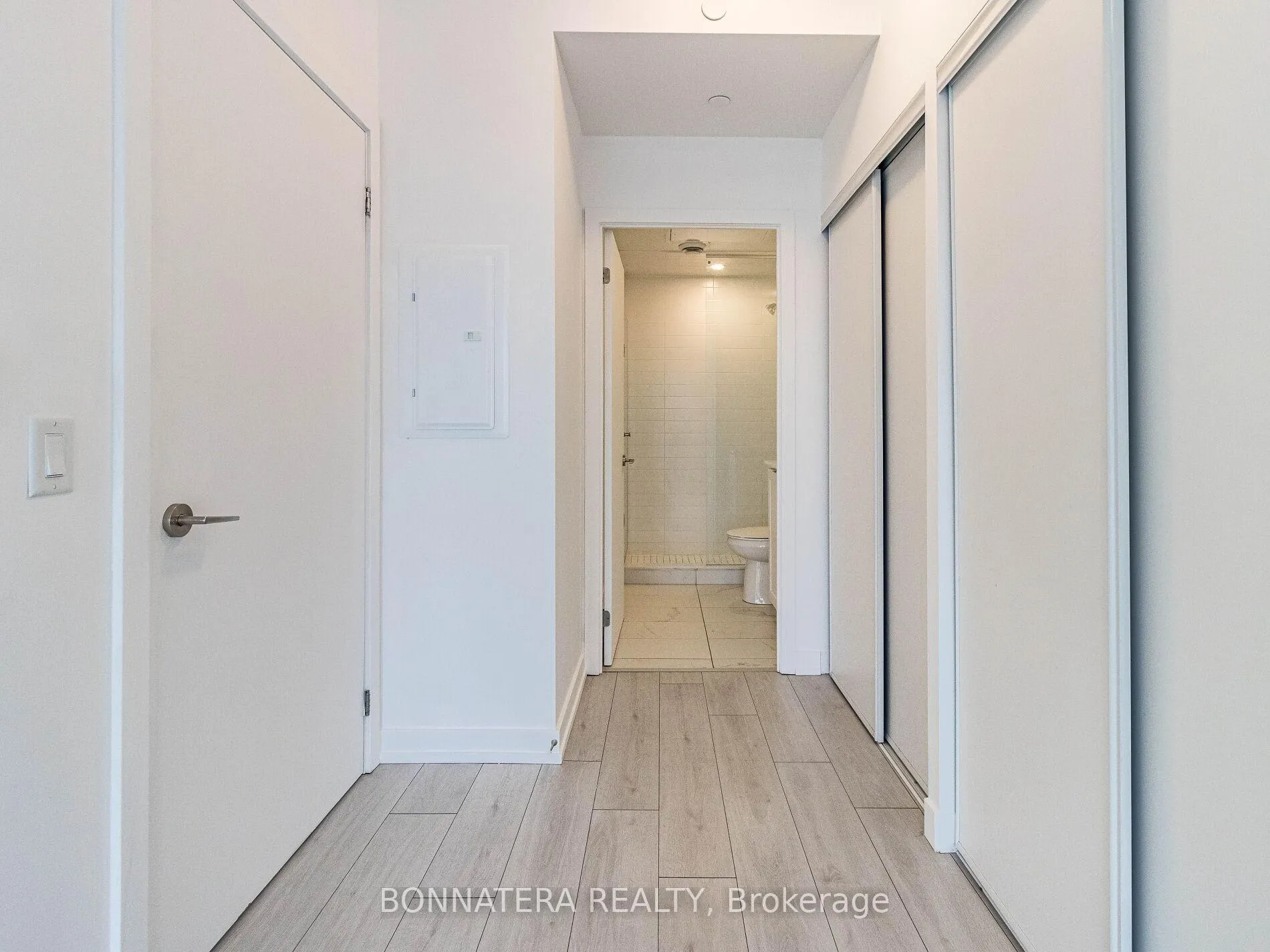 Photo 22 of Unit 1302, 55 Duke Street W, Kitchener, City Commercial Core — HOMEH