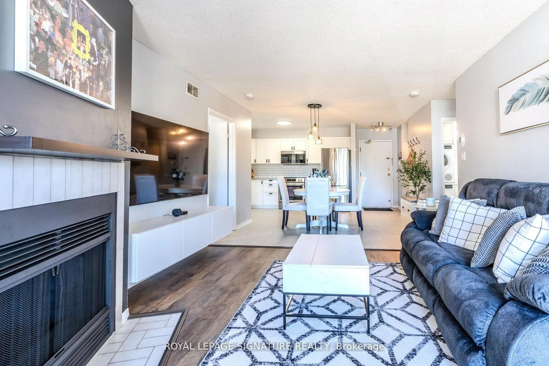 Photo 19 of Unit 215, 126 Bell Farm Road, Barrie, Alliance — HOMEH