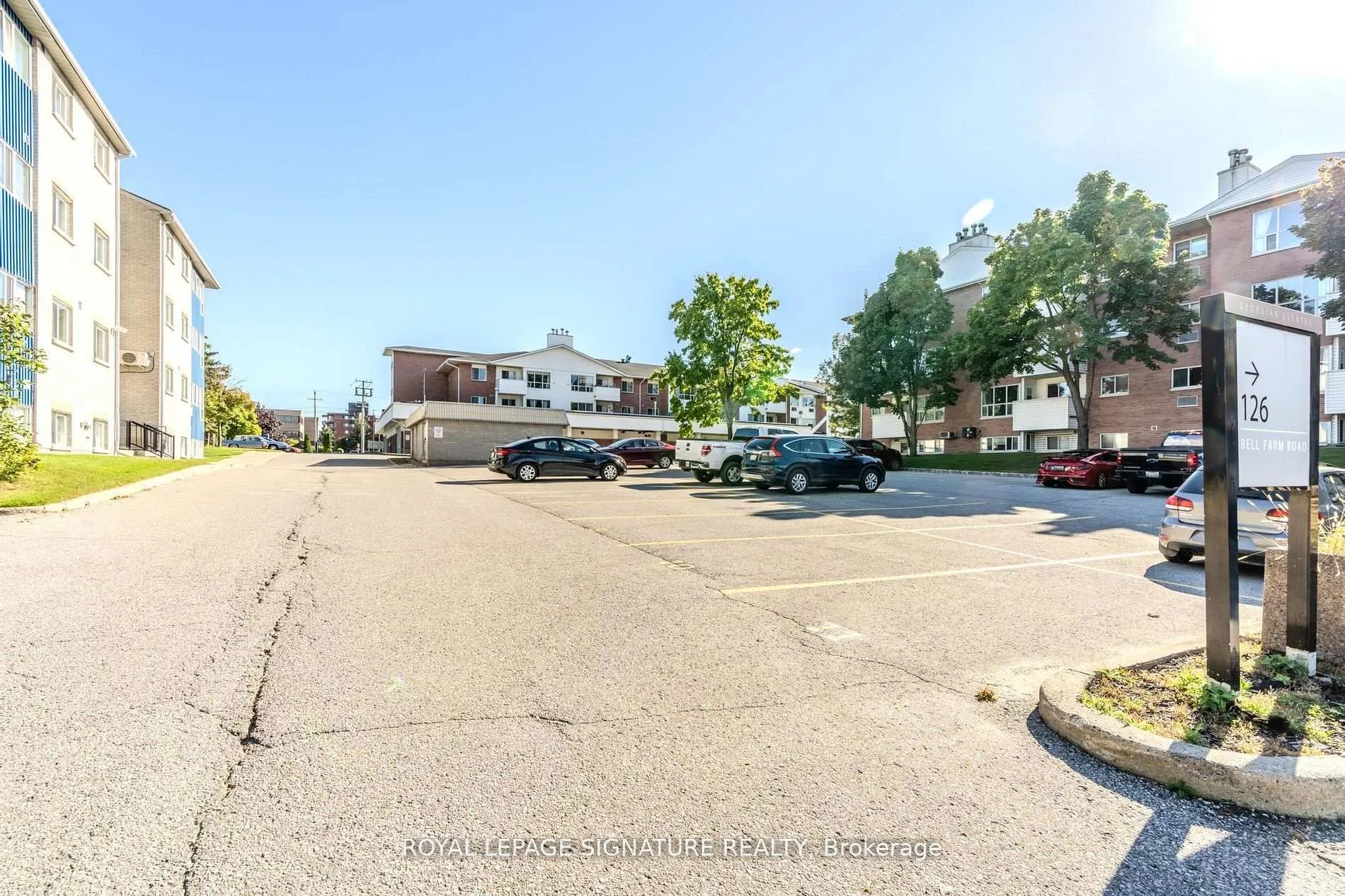 Photo 37 of Unit 215, 126 Bell Farm Road, Barrie, Alliance — HOMEH